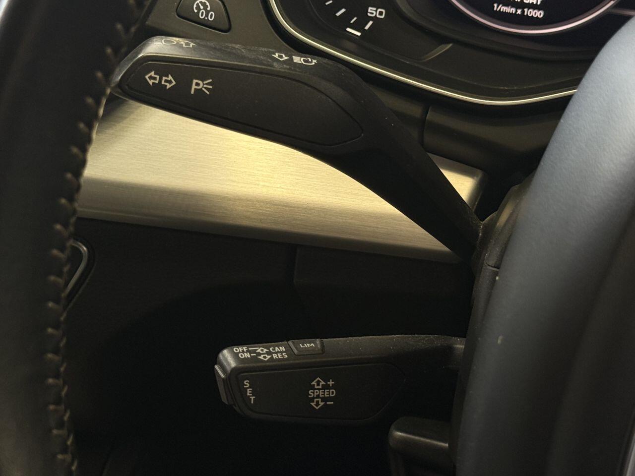 Audi Q5 view 40