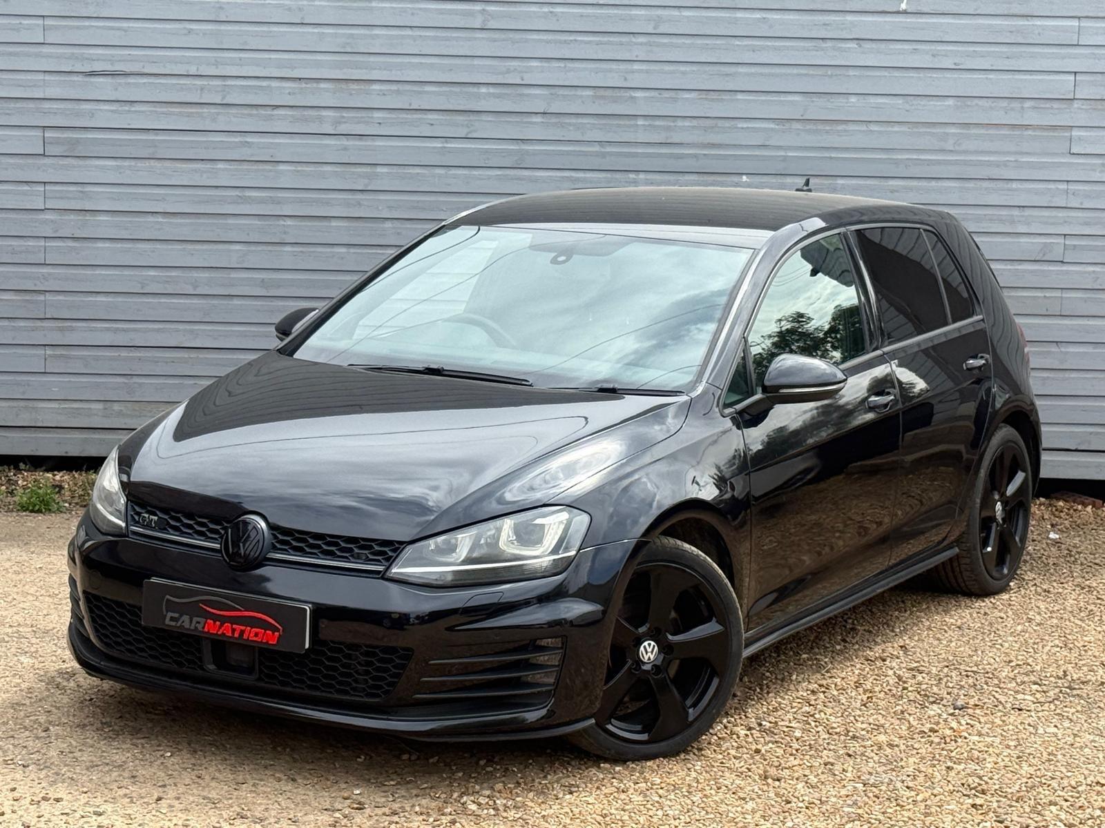 Volkswagen Golf view 11