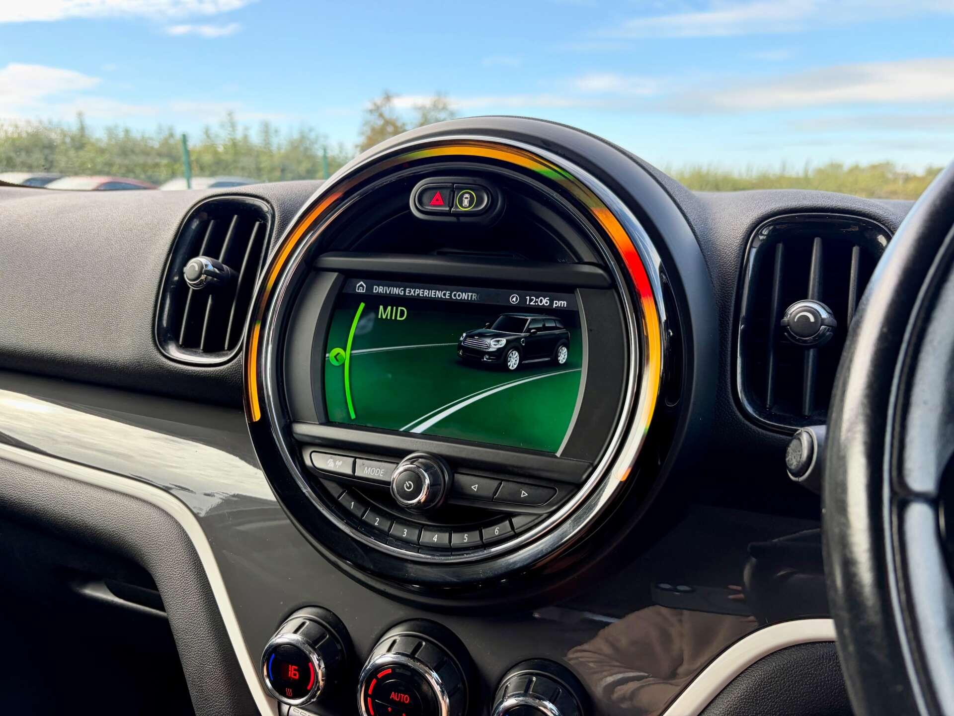 Mini Countryman view 54