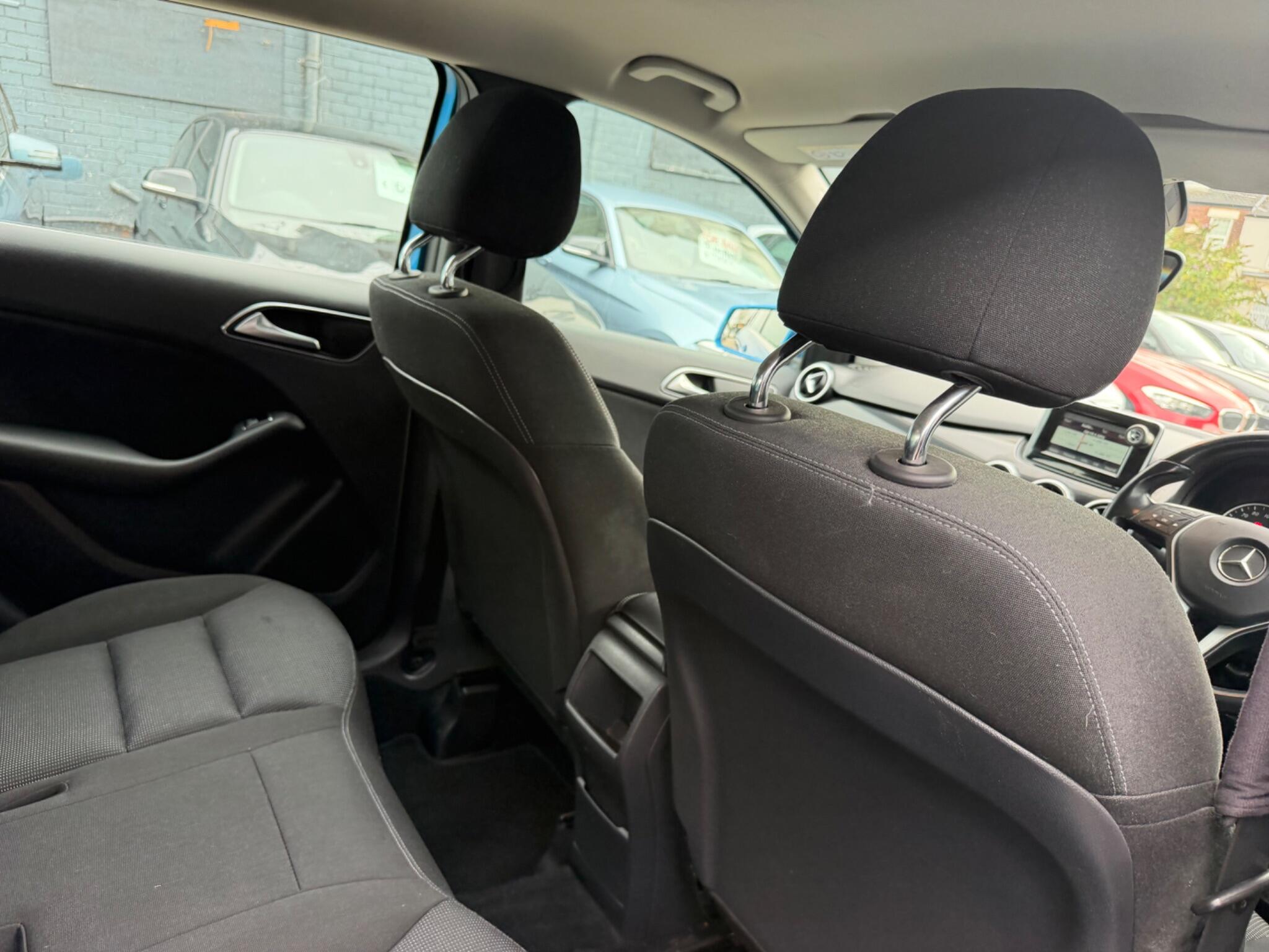 Mercedes-Benz B-Class view 20