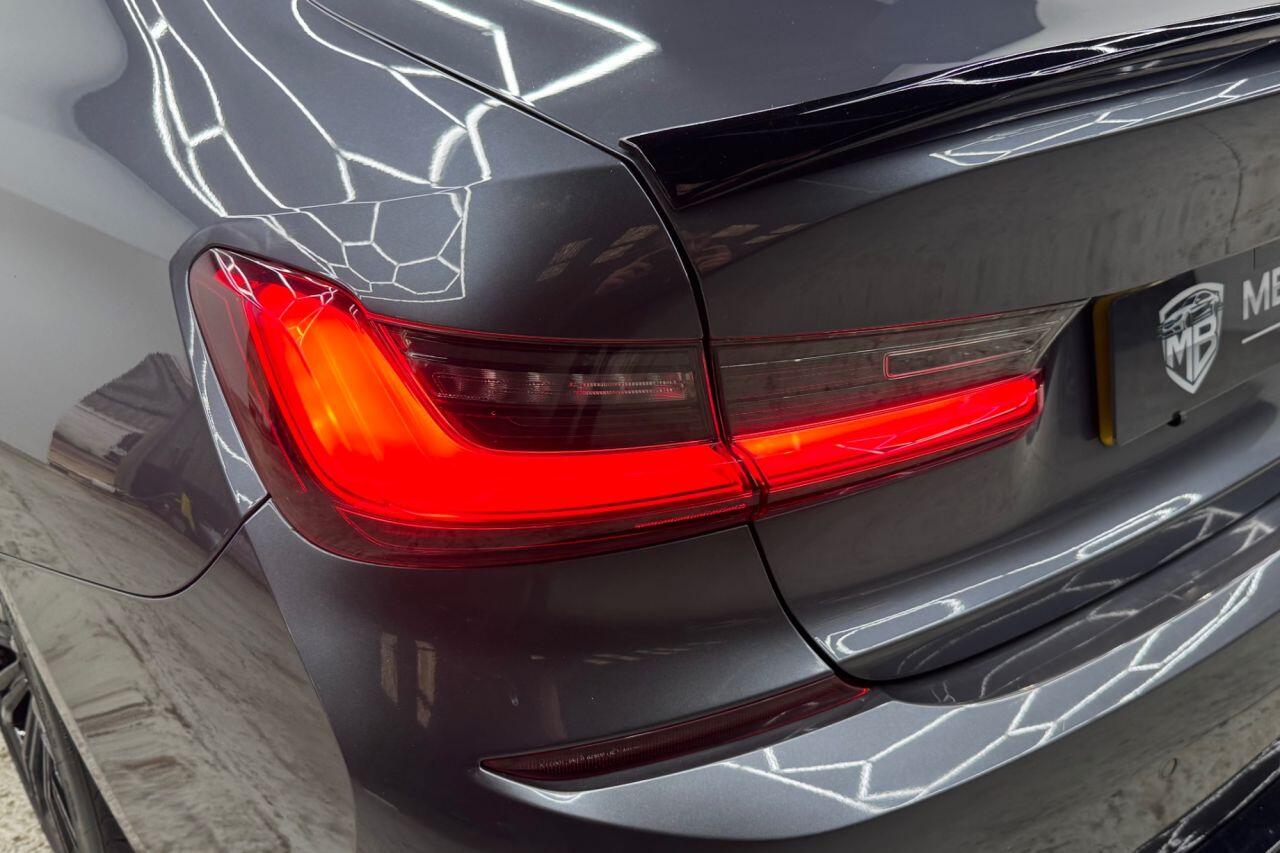 BMW 3 Series view 39