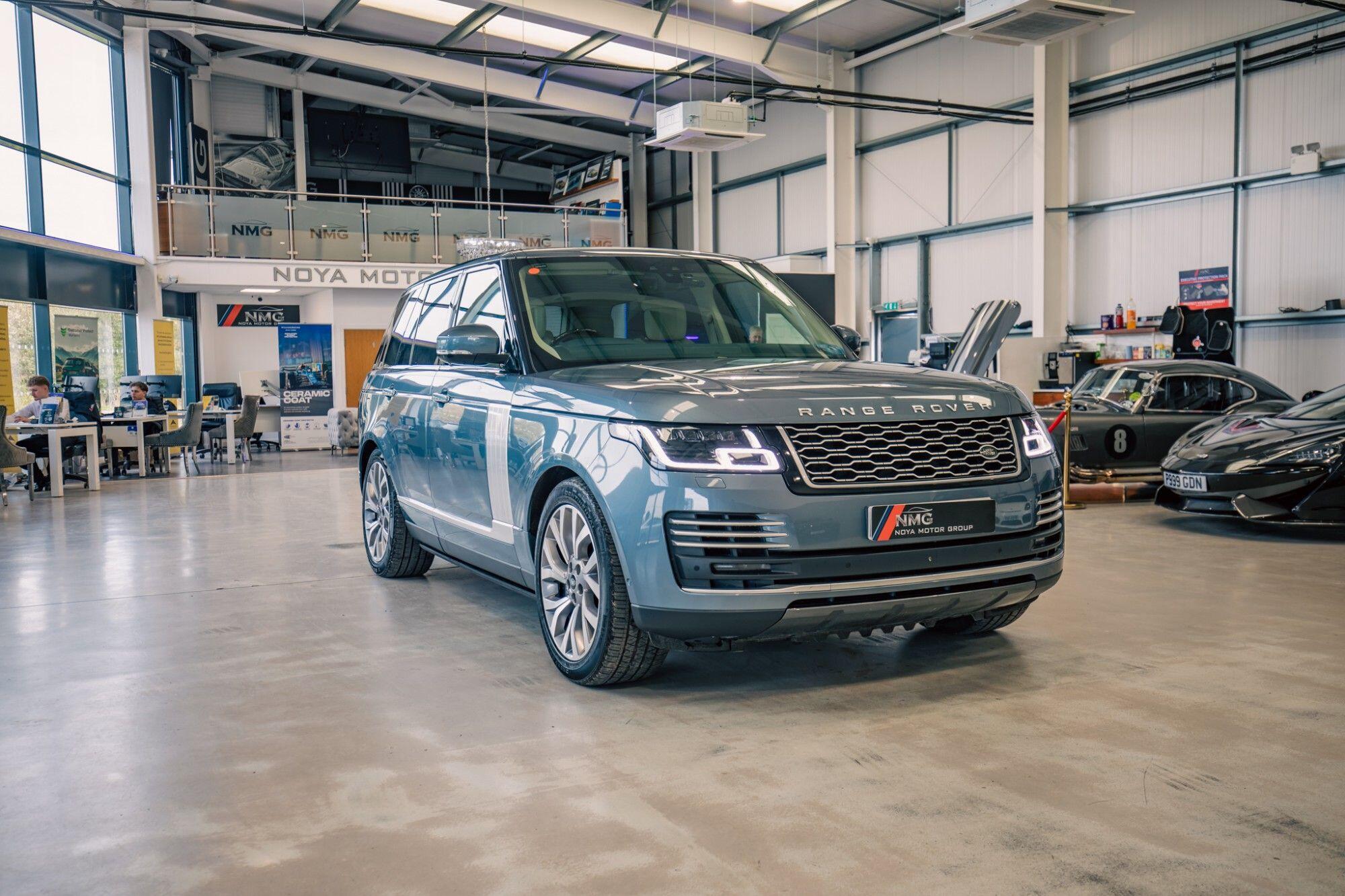 Land Rover Range Rover view 33