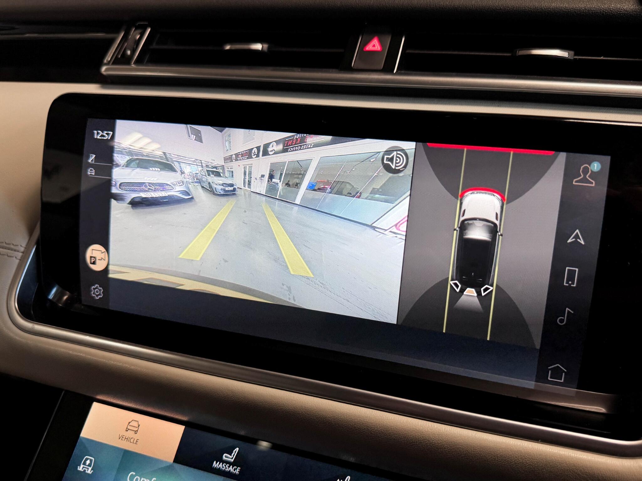 Land Rover Range Rover Velar view 76