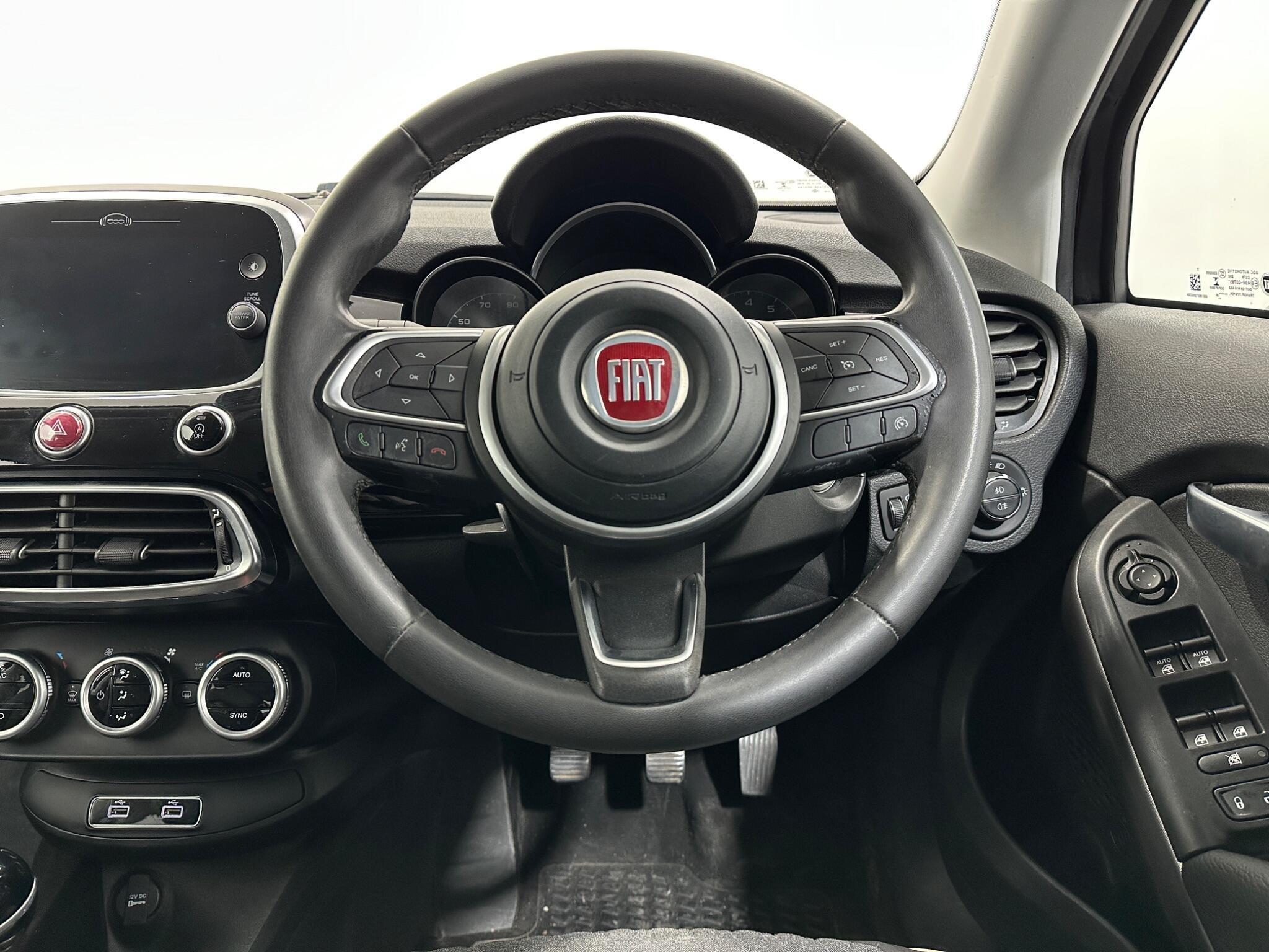 Fiat 500x view 13