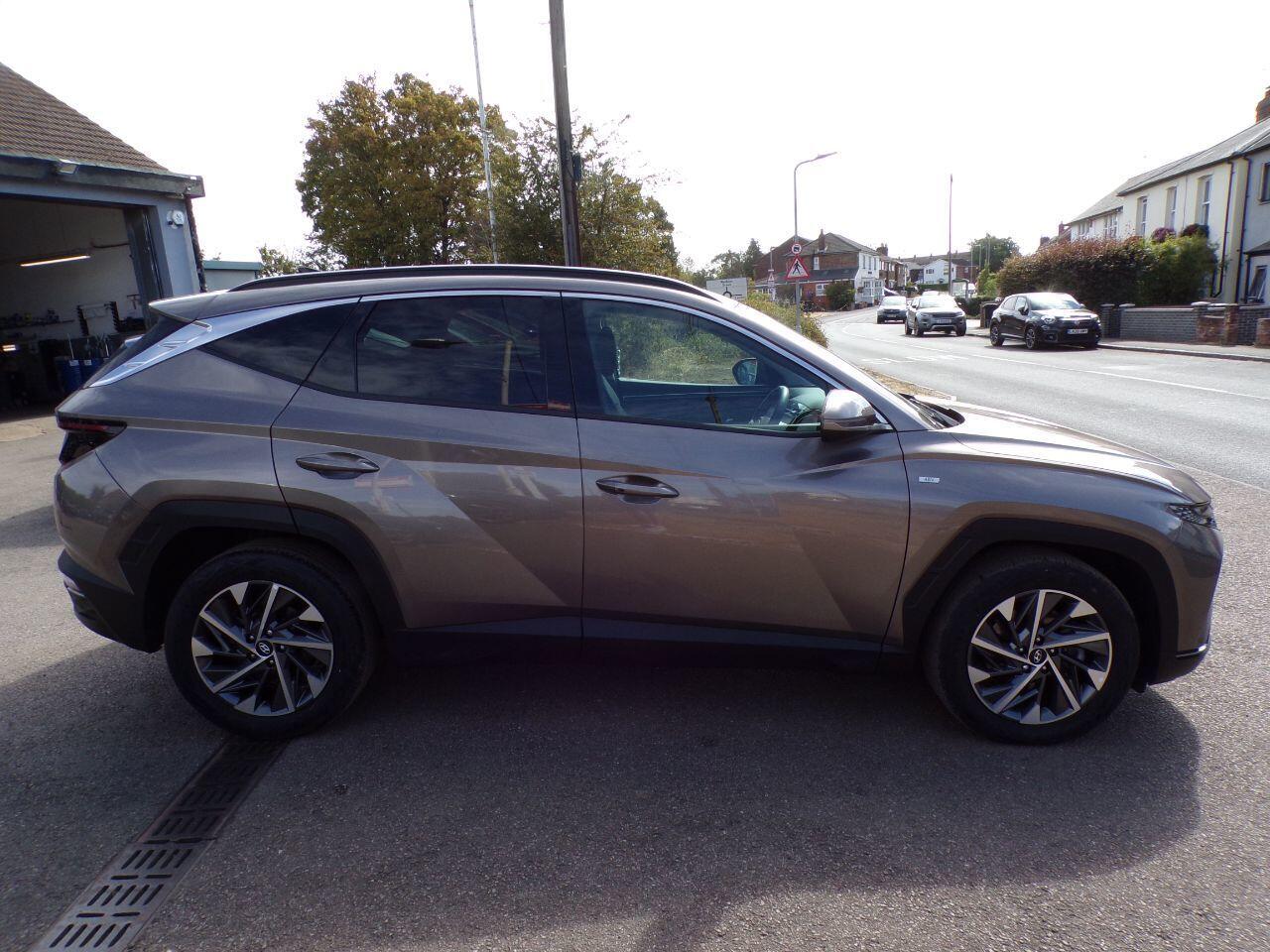 Hyundai Tucson view 7