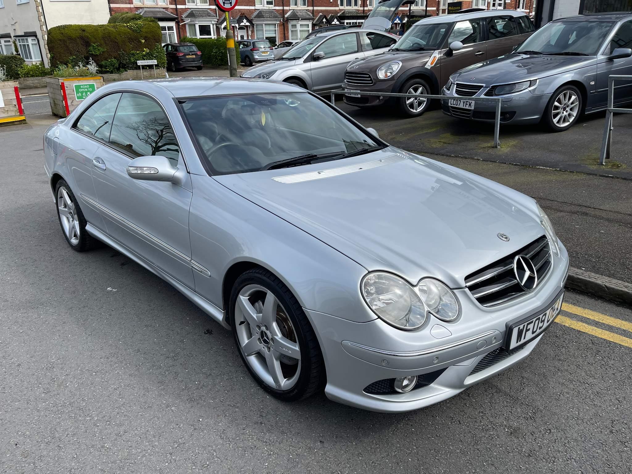 Mercedes-Benz CLK view 2