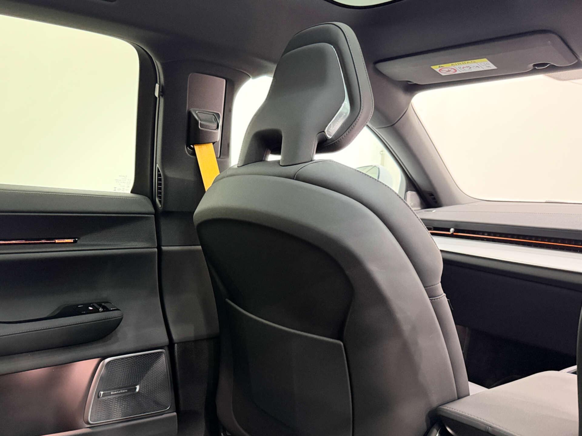 Polestar 3 view 16
