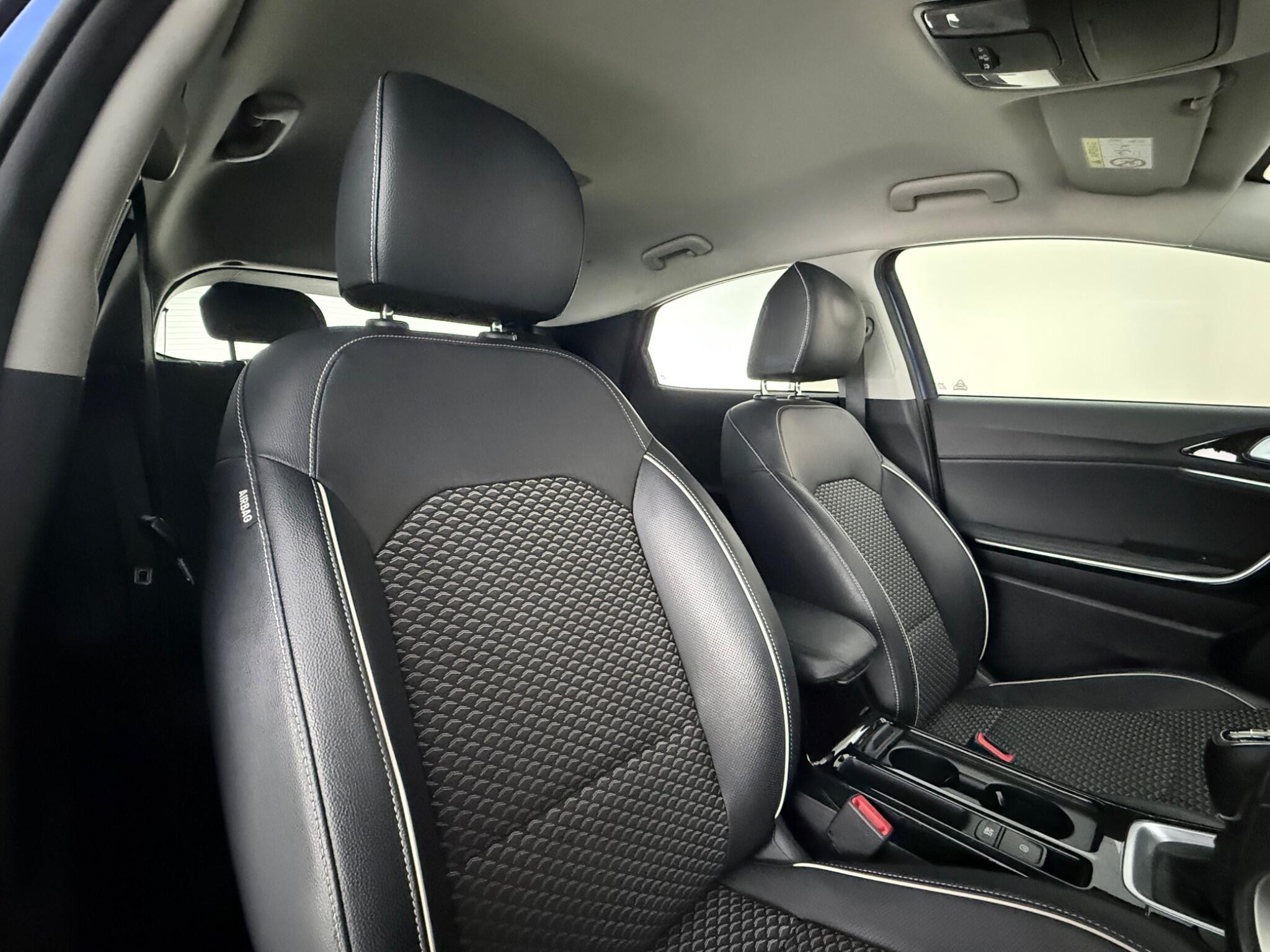 Kia Xceed view 16
