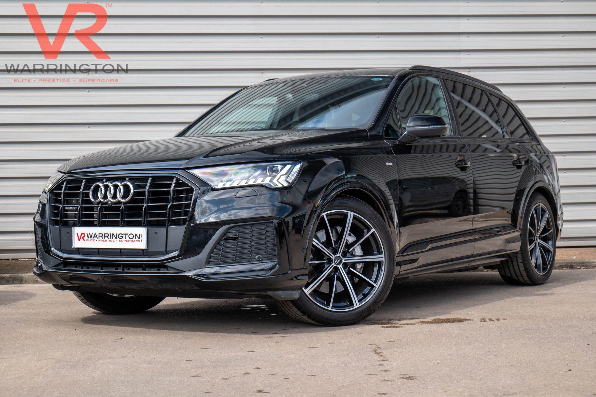 Audi Q7 view 6
