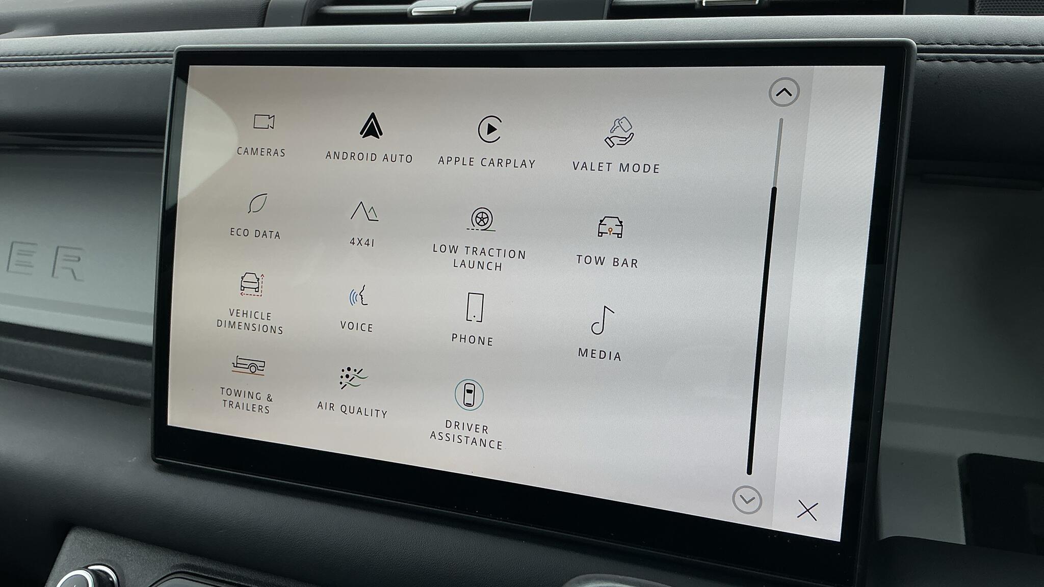 Land Rover Defender view 22