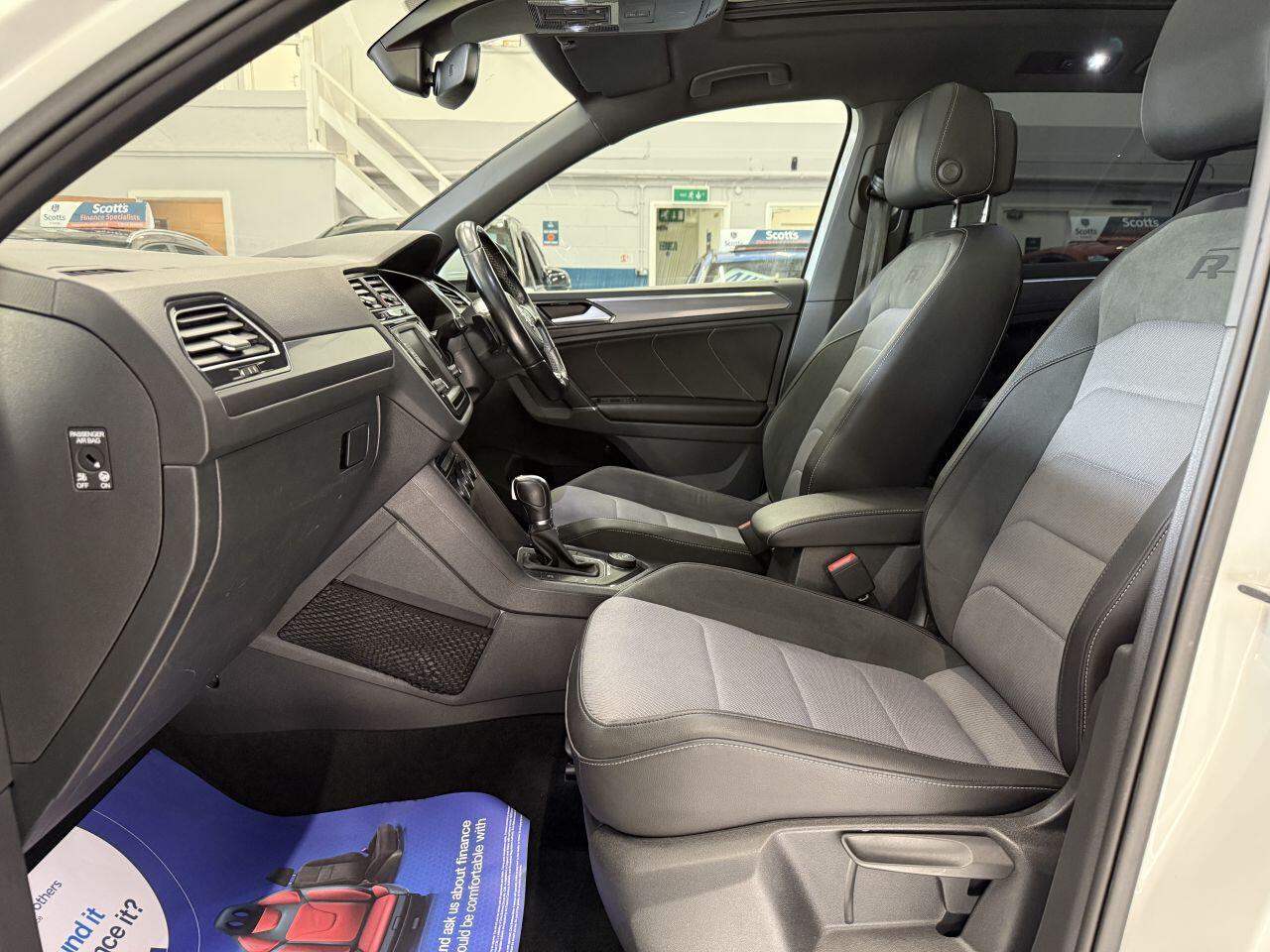 Volkswagen Tiguan view 30