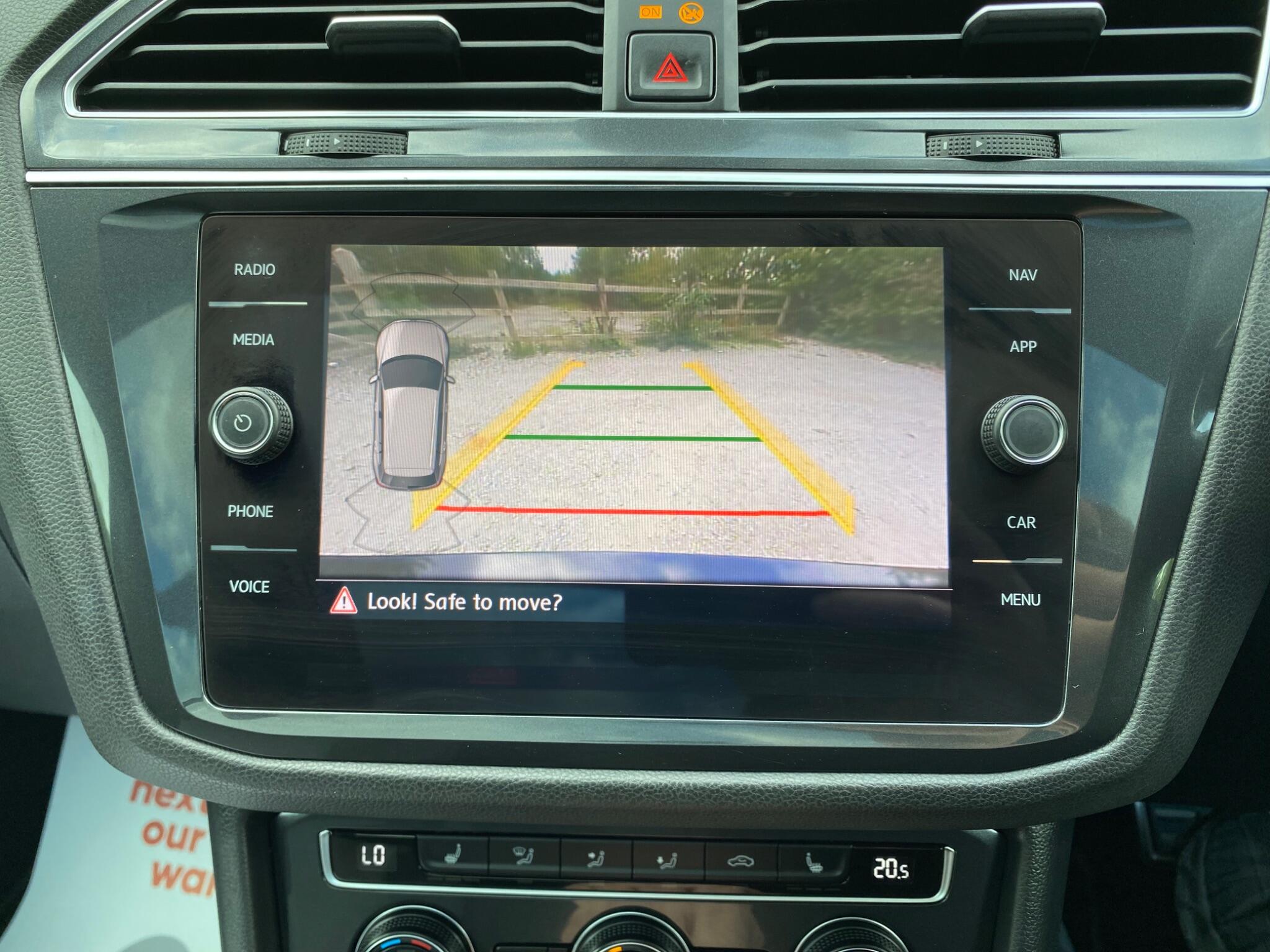 Volkswagen Tiguan view 40