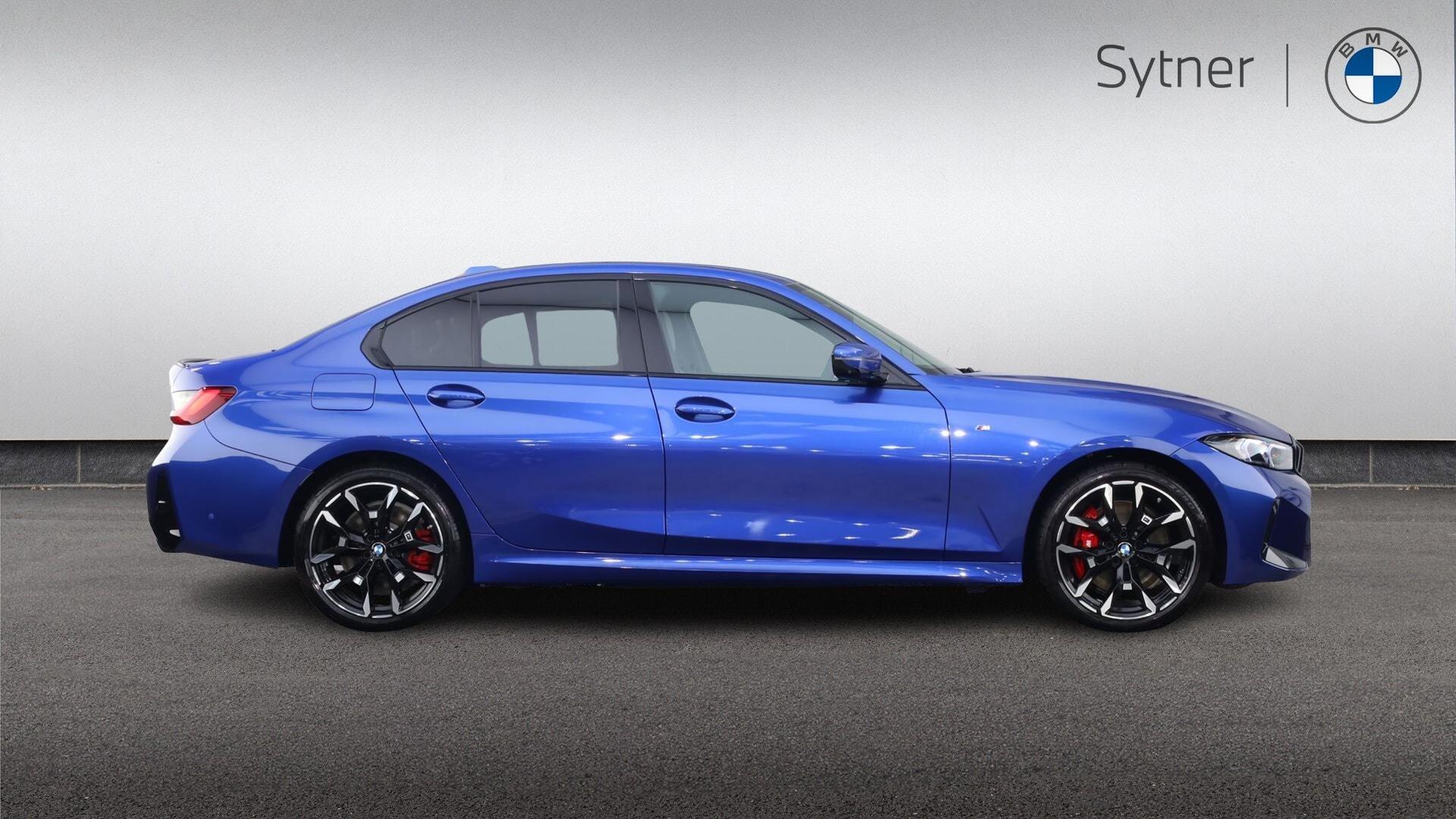 BMW 3 Series view 3