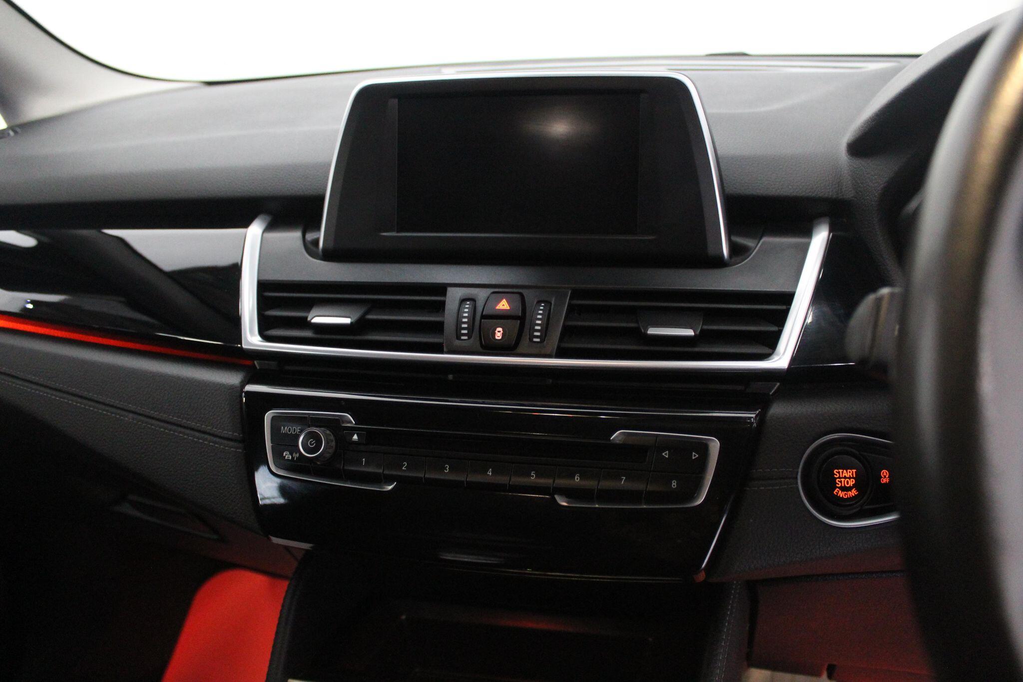 BMW 2 Series view 39