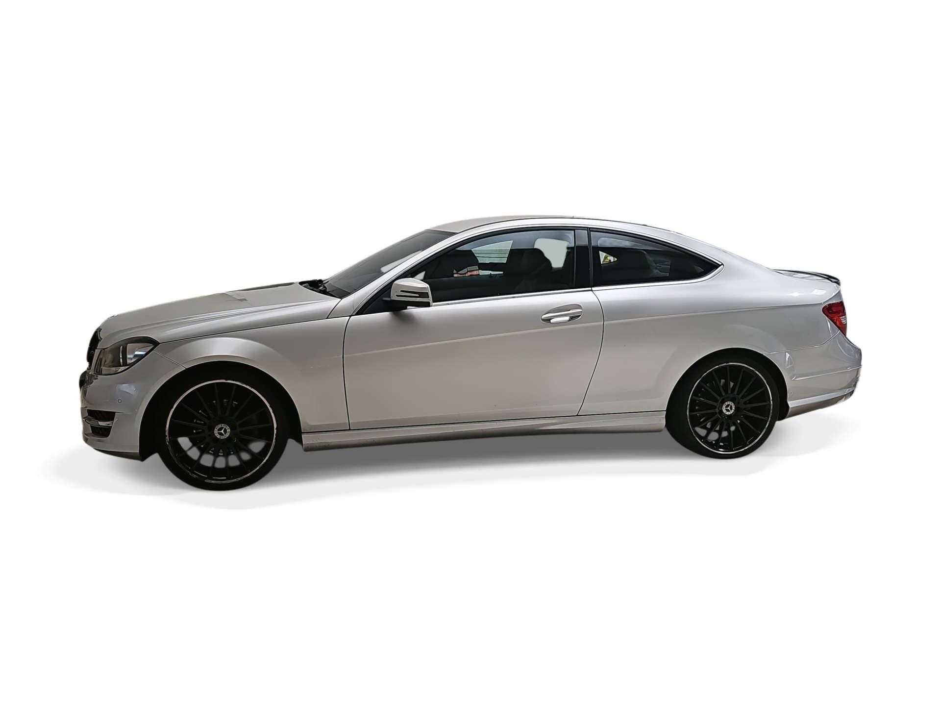 Mercedes-Benz C-Class view 6
