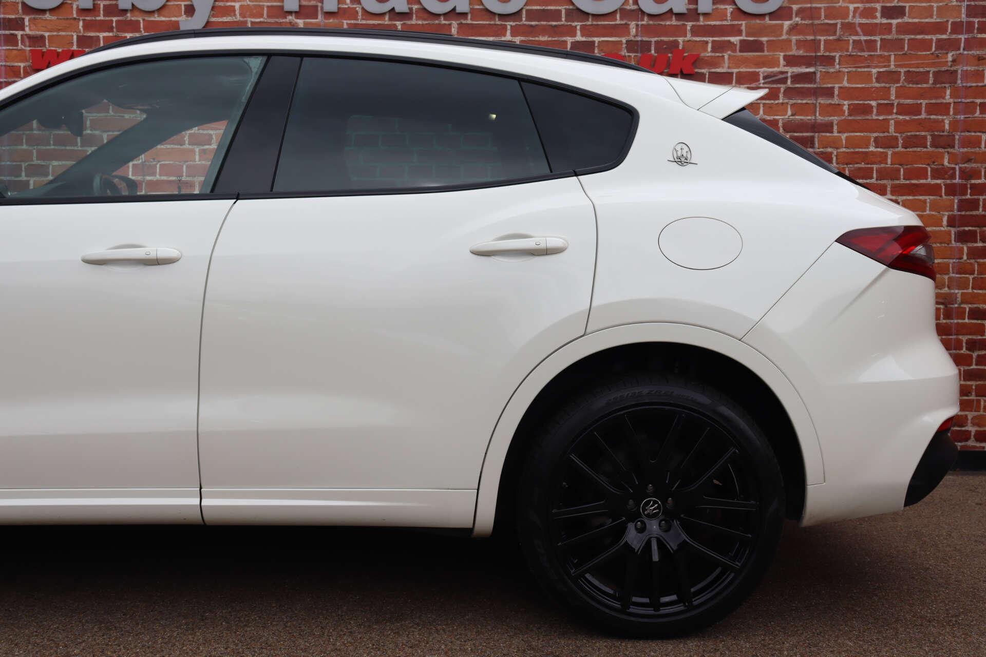 Maserati Gransport view 20