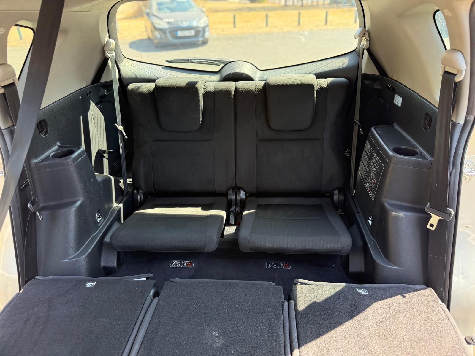 Toyota Corolla Verso view 62