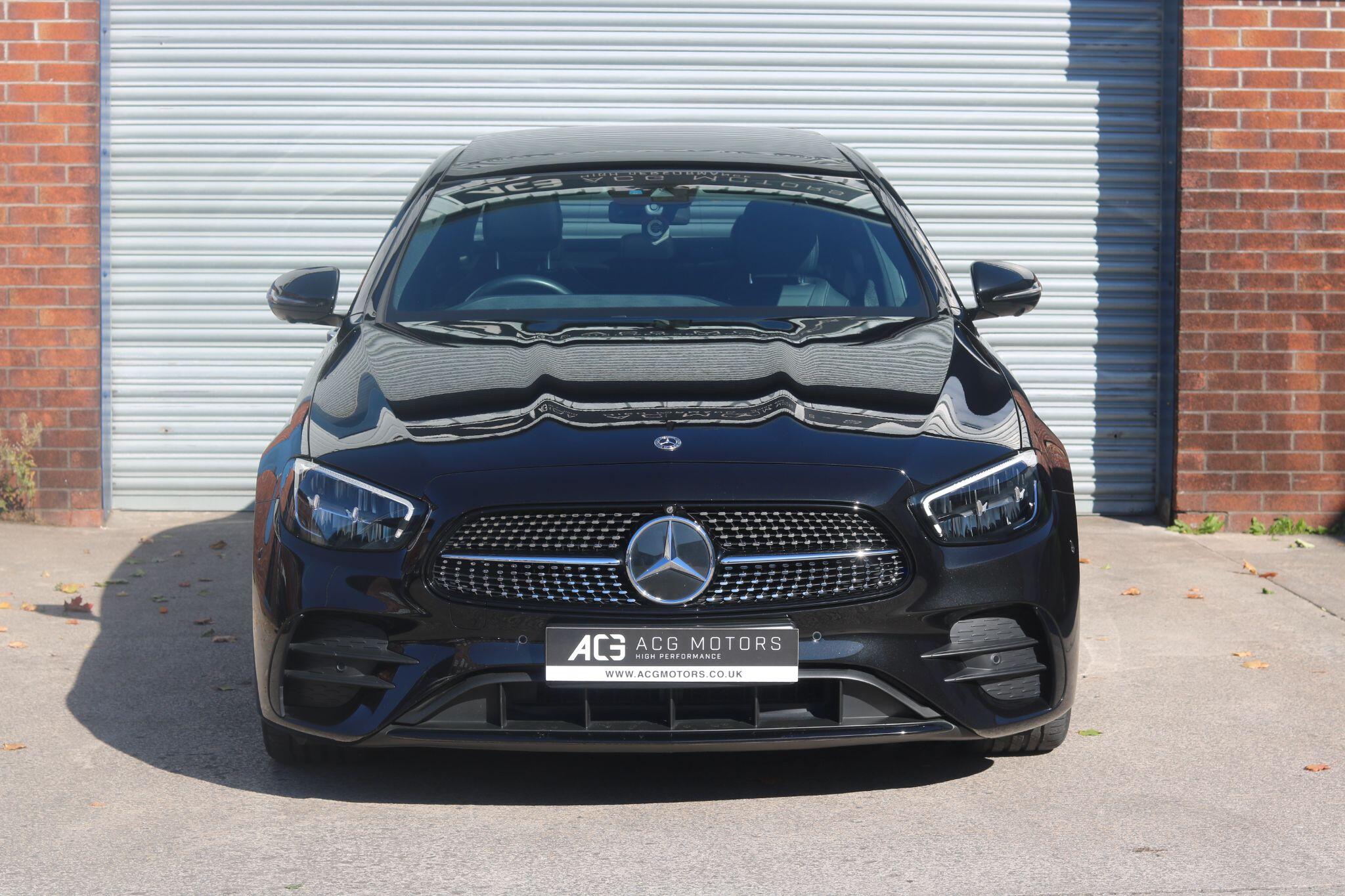 Mercedes-Benz E-Class view 3