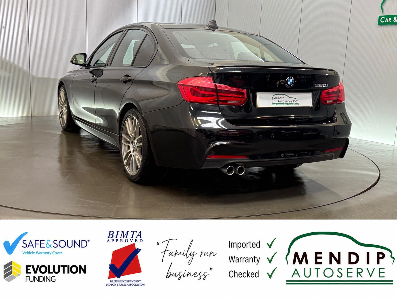 BMW 3 Series view 16