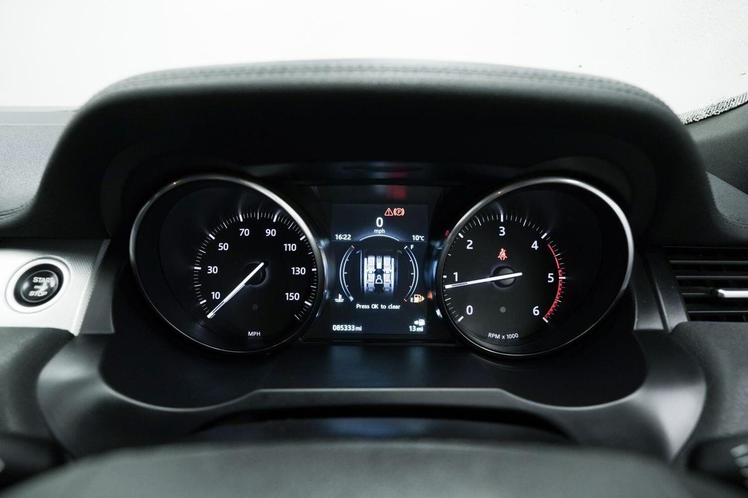 Land Rover Range Rover Evoque view 15