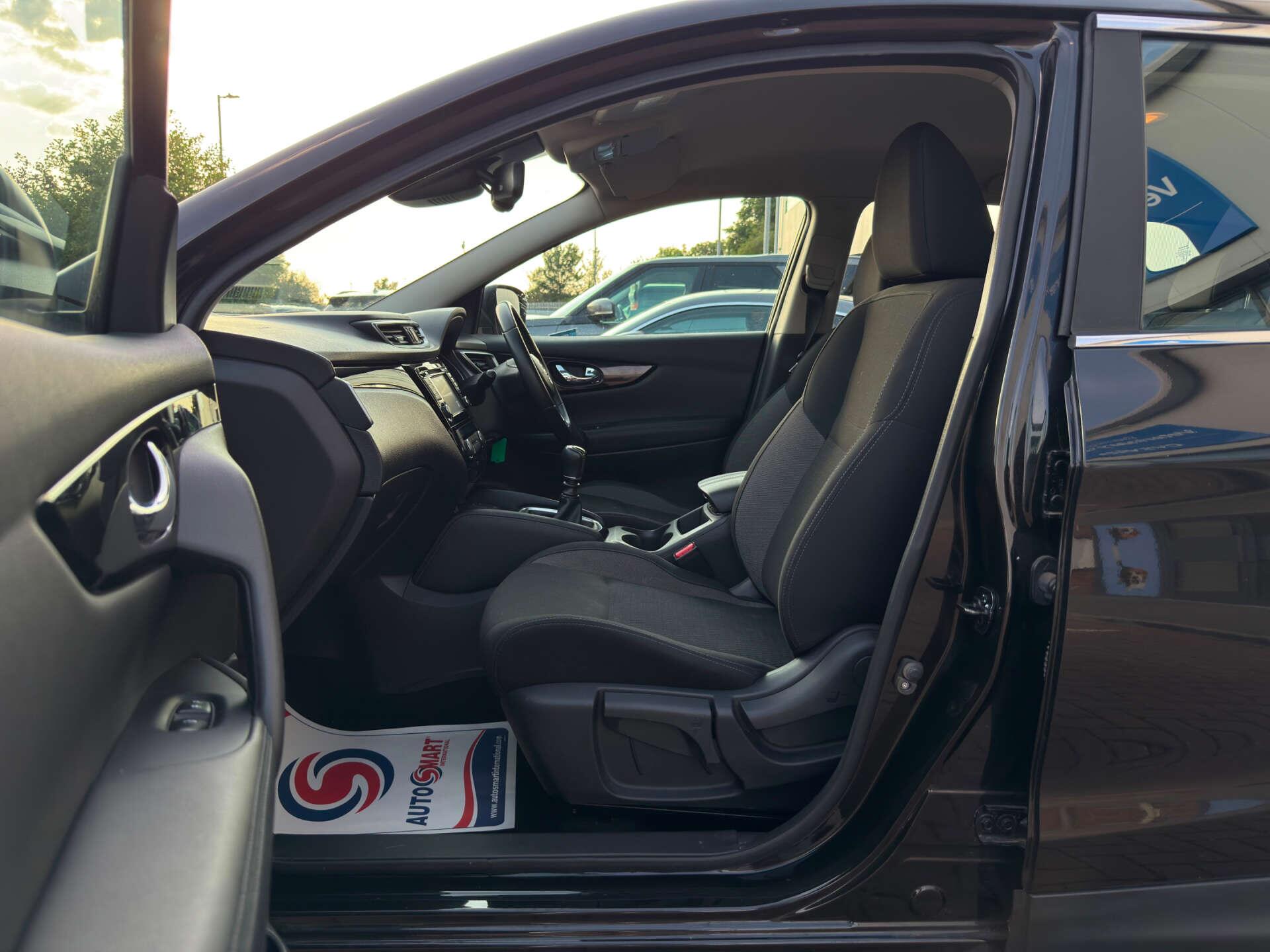 Nissan Qashqai view 38