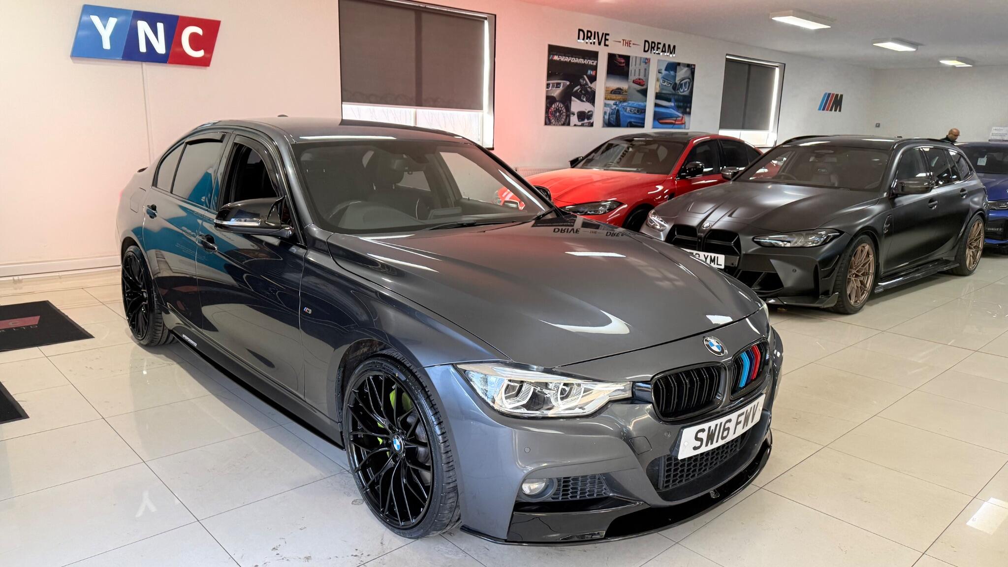 BMW 3 Series view 37