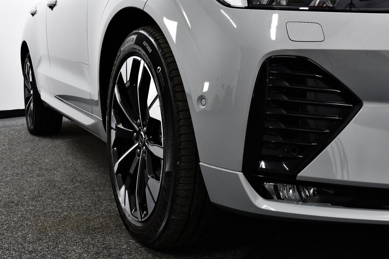 Volvo XC60 view 9