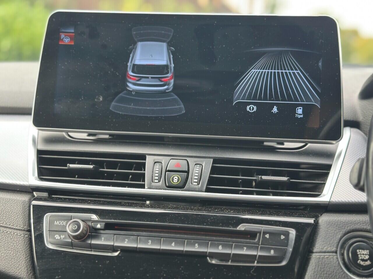 BMW 2 Series view 18