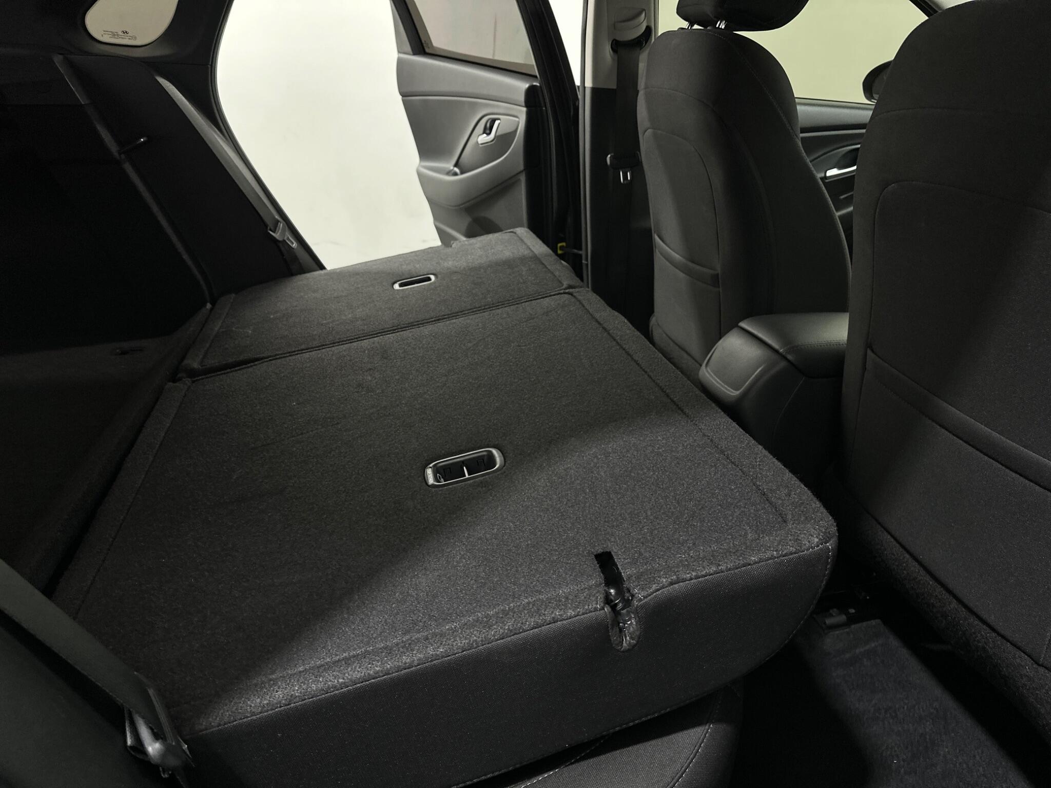Hyundai i30 view 43