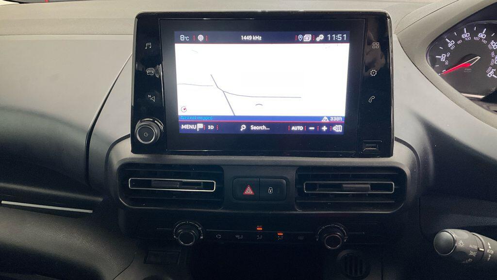 Peugeot Rifter view 13