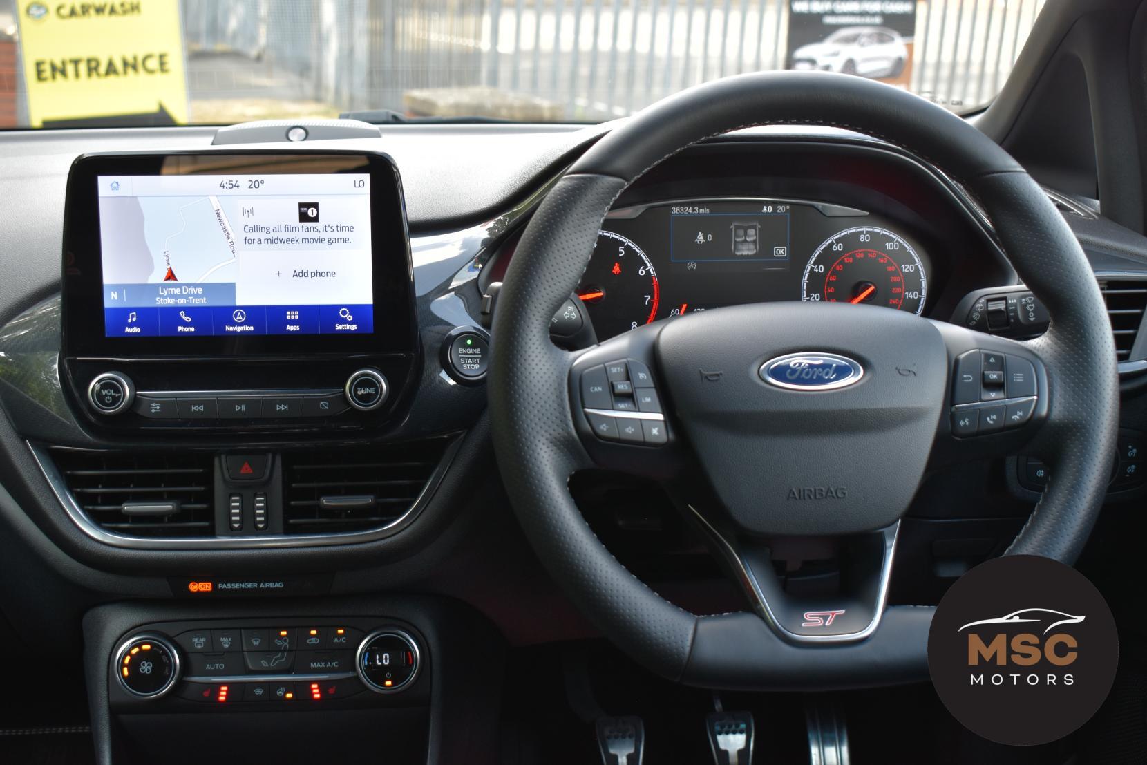 Ford Fiesta view 43