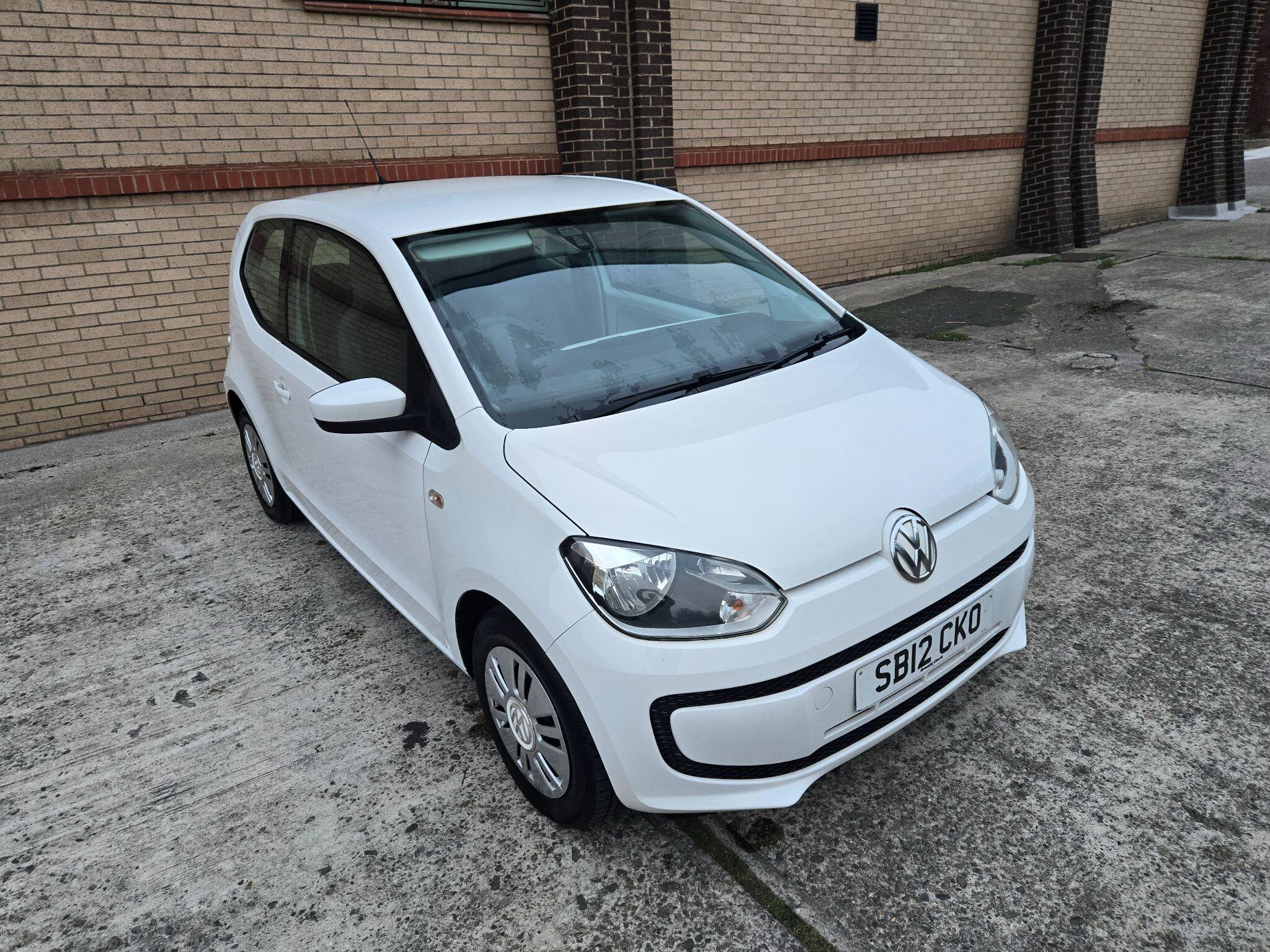 2012 Volkswagen up! image 17