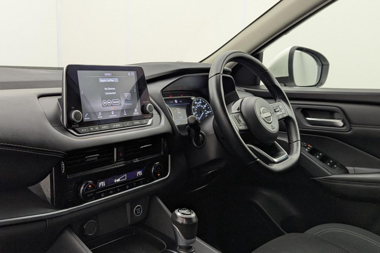 Nissan Qashqai view 25
