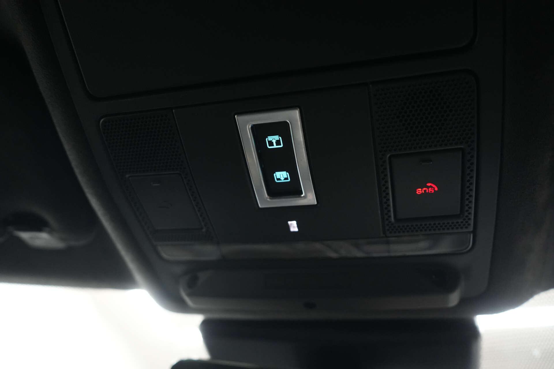 Jaguar F-Pace view 41