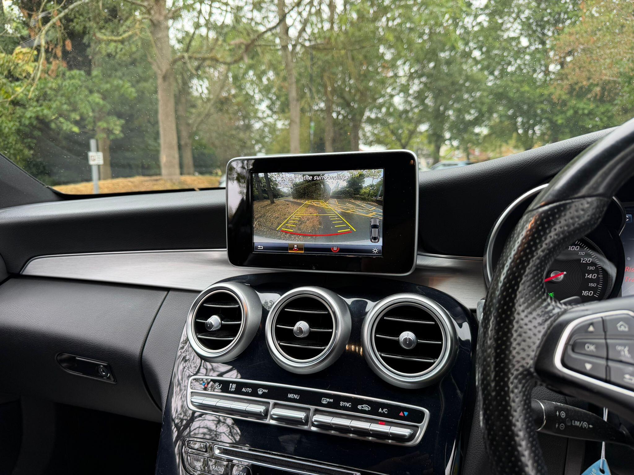 Mercedes-Benz C-Class view 20