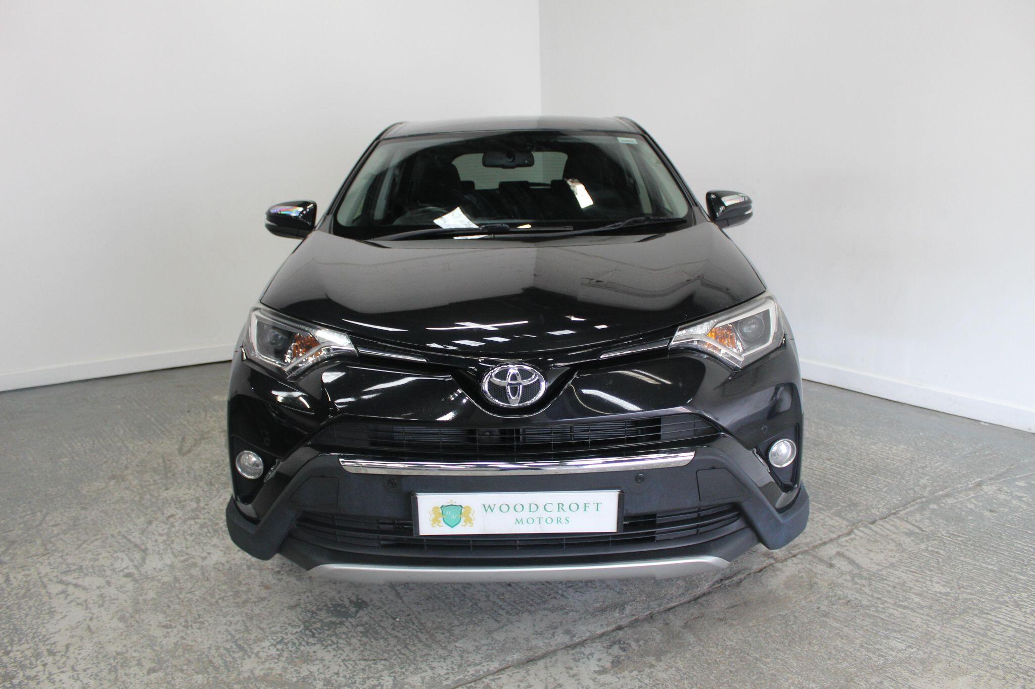 Toyota Rav4 view 13