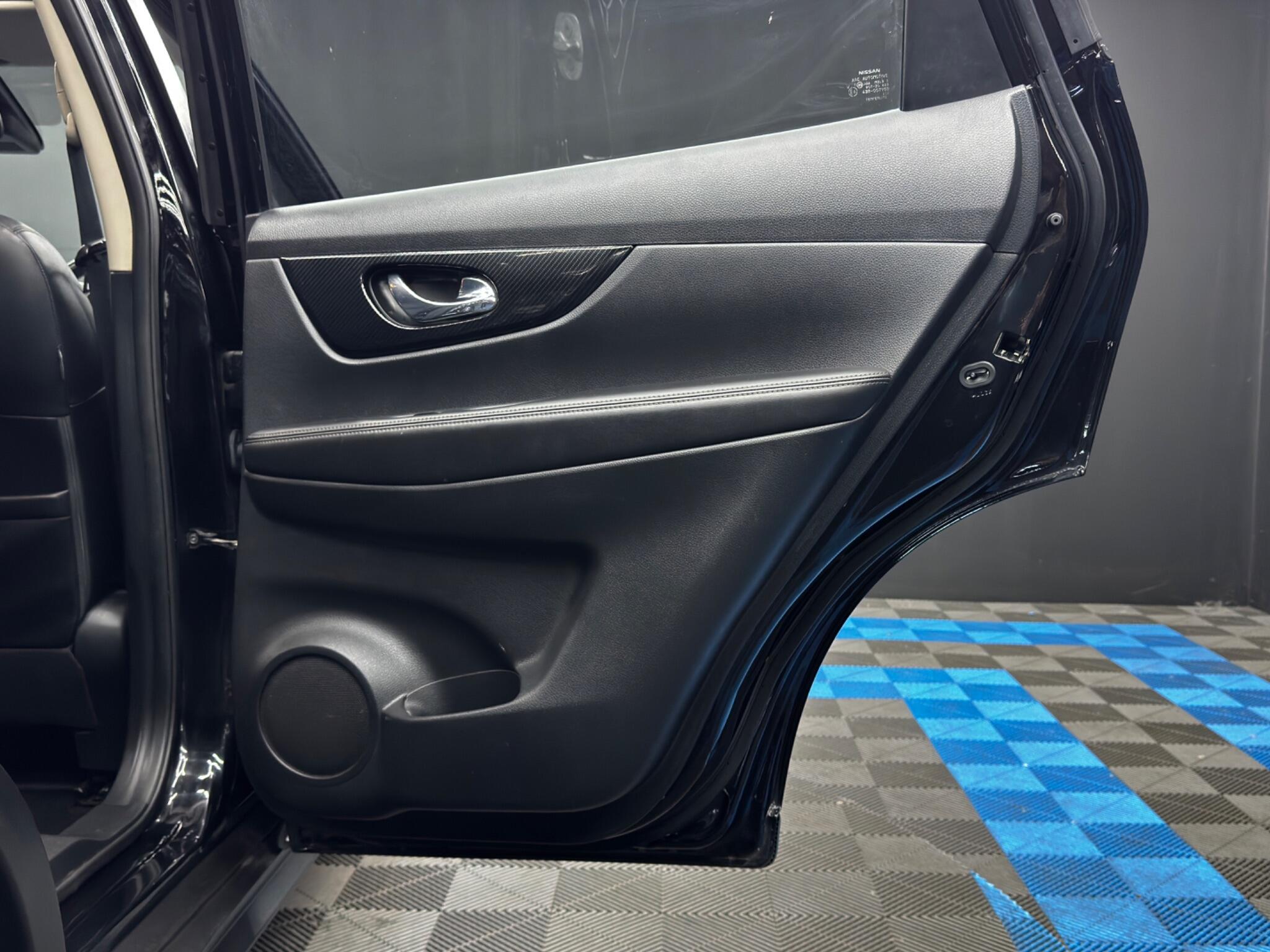 Nissan X-Trail view 41