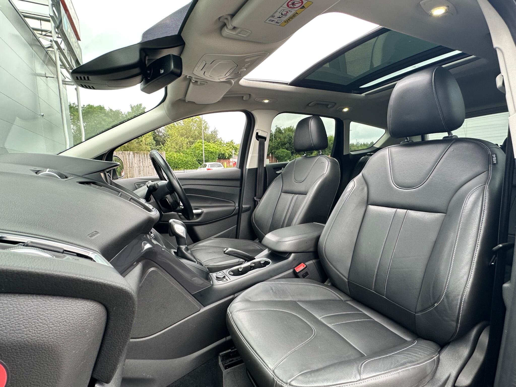 Ford Kuga view 30