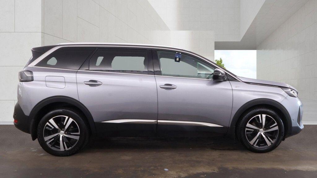 Peugeot 5008 view 10