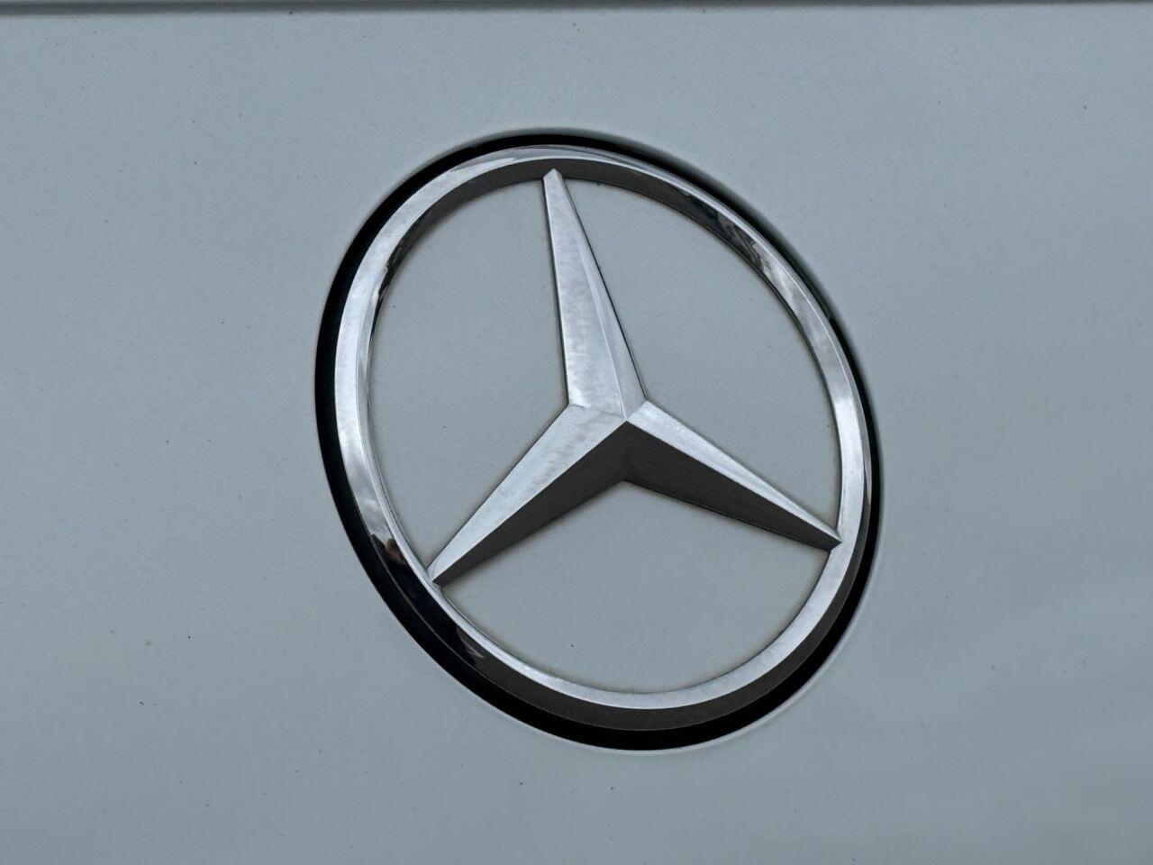 Mercedes-Benz CLA view 57
