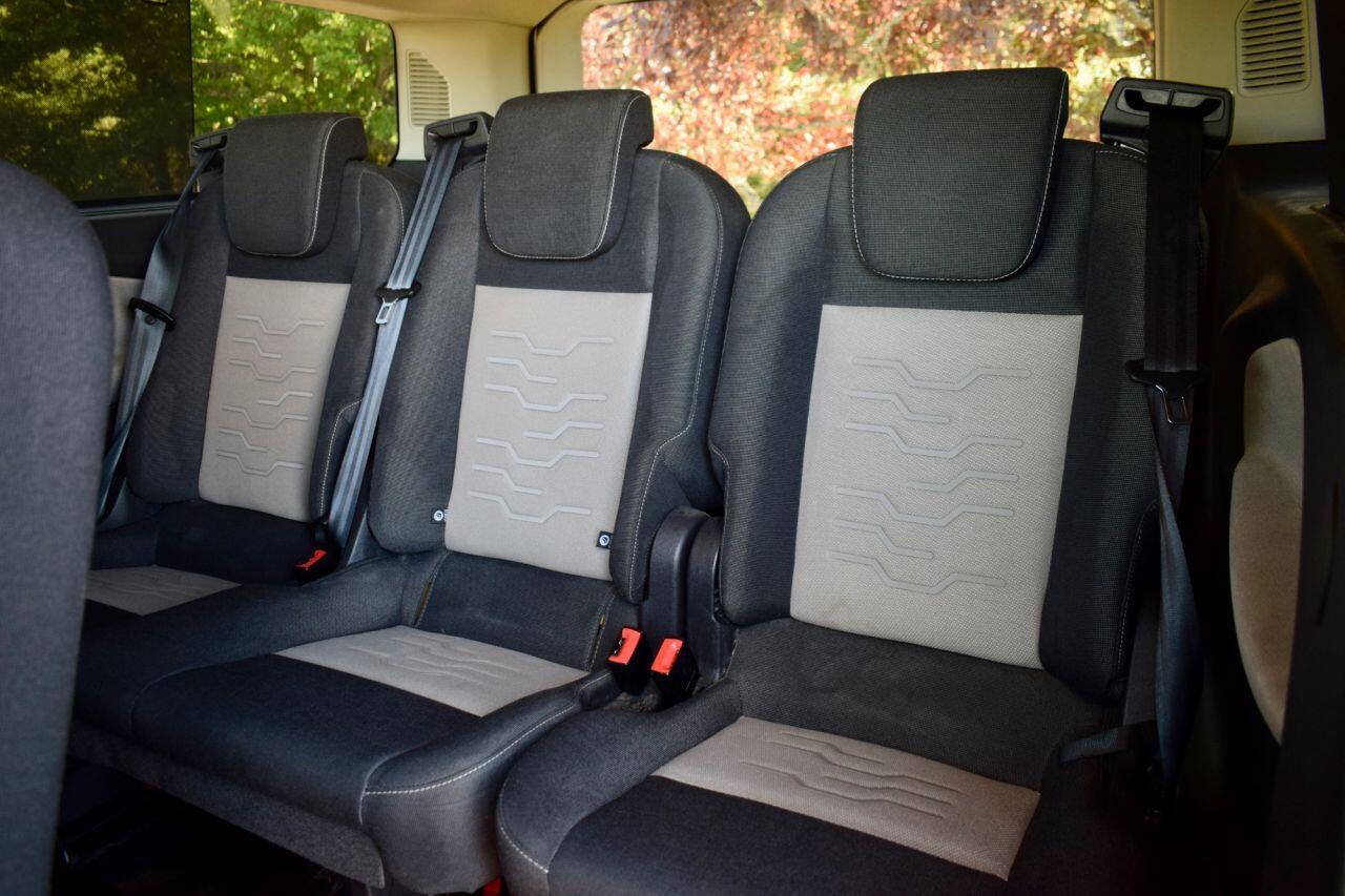 Ford Tourneo Custom view 31