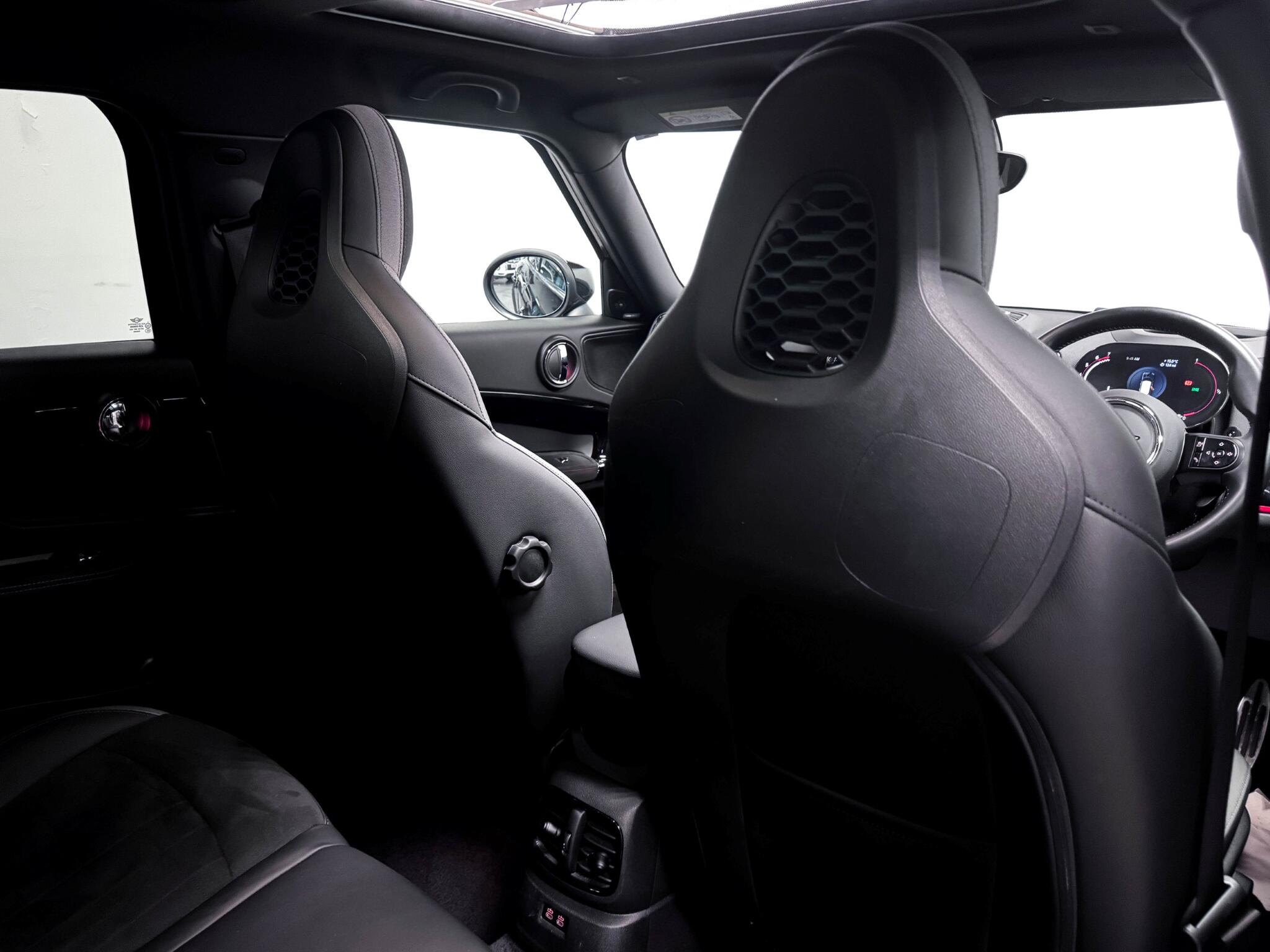 MINI Countryman view 19