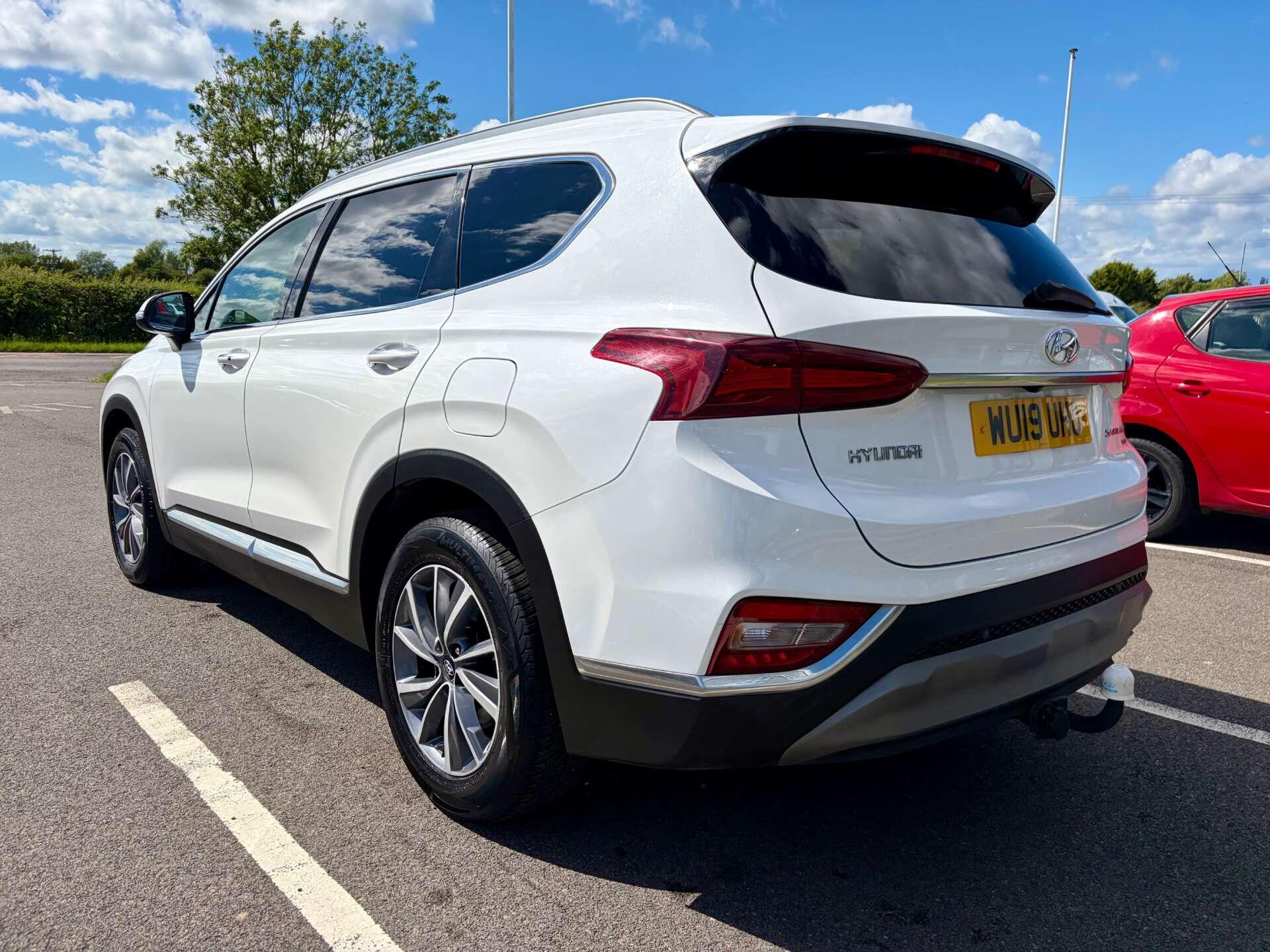 Hyundai Santa Fe view 6