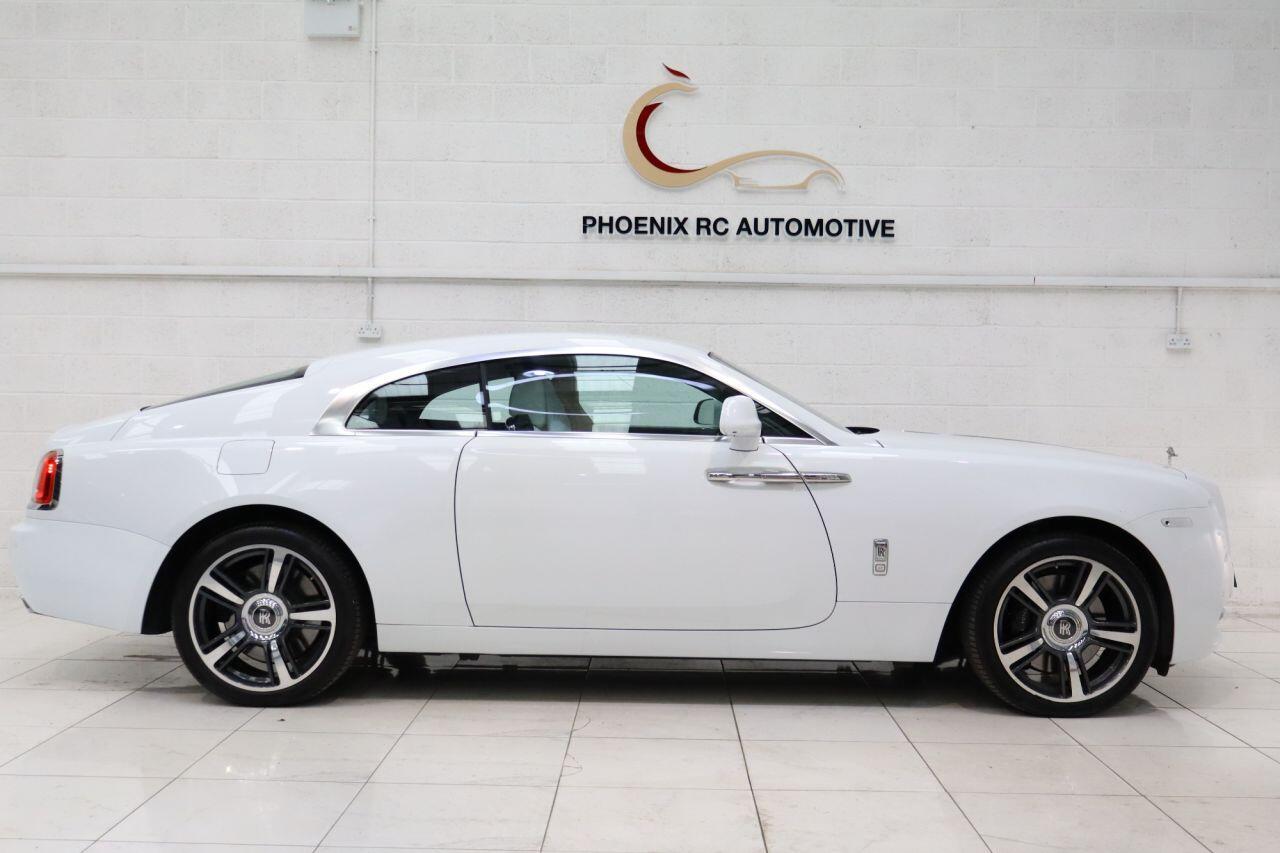 Rolls-Royce Wraith view 5