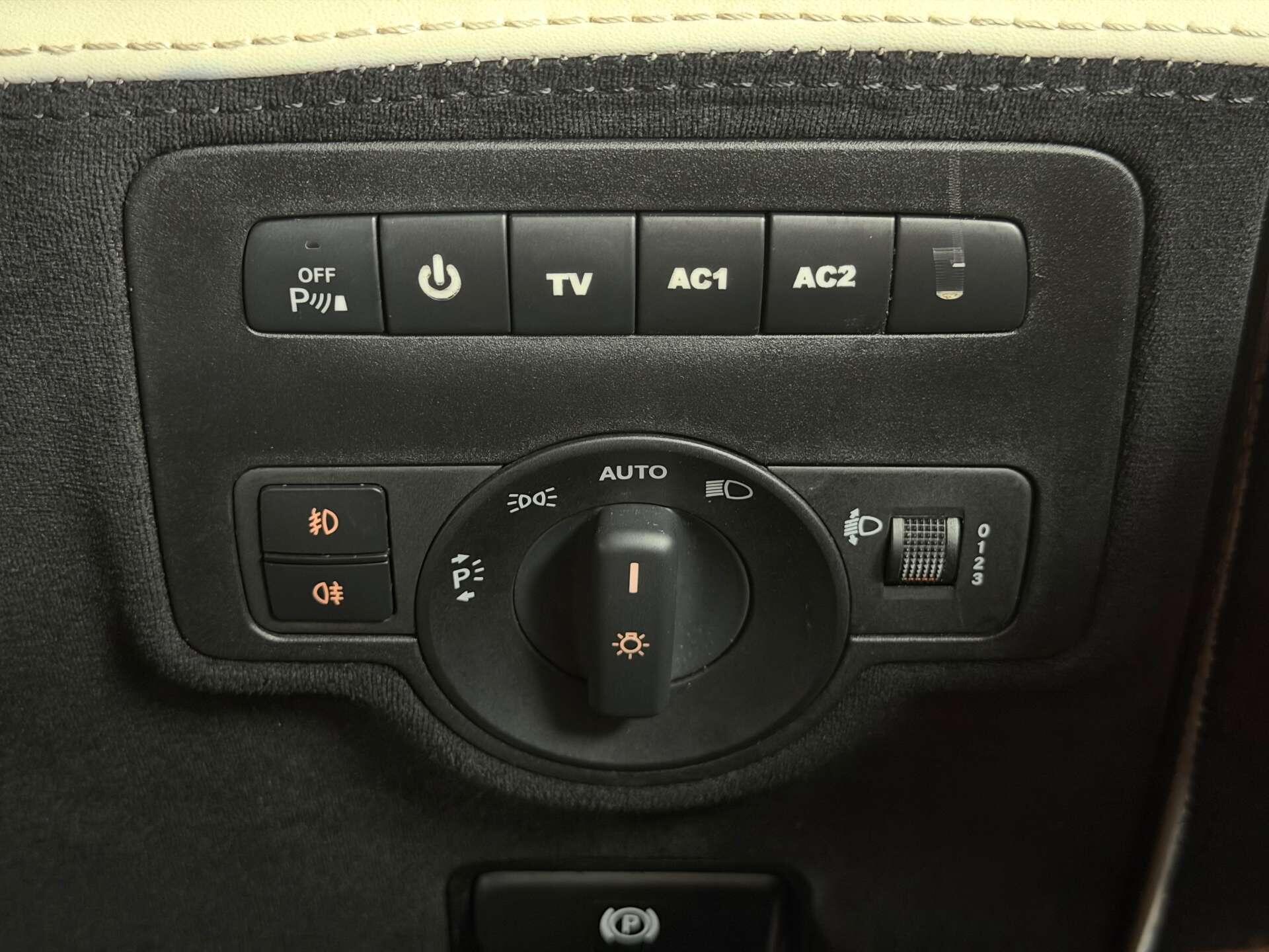 Mercedes-Benz Vito view 61