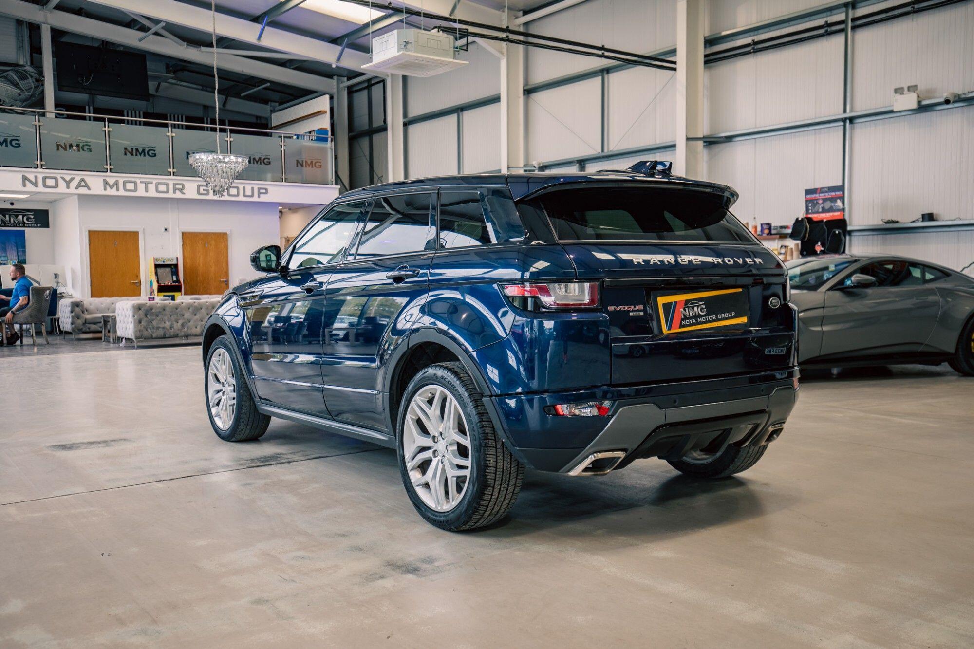 Land Rover Range Rover Evoque view 30