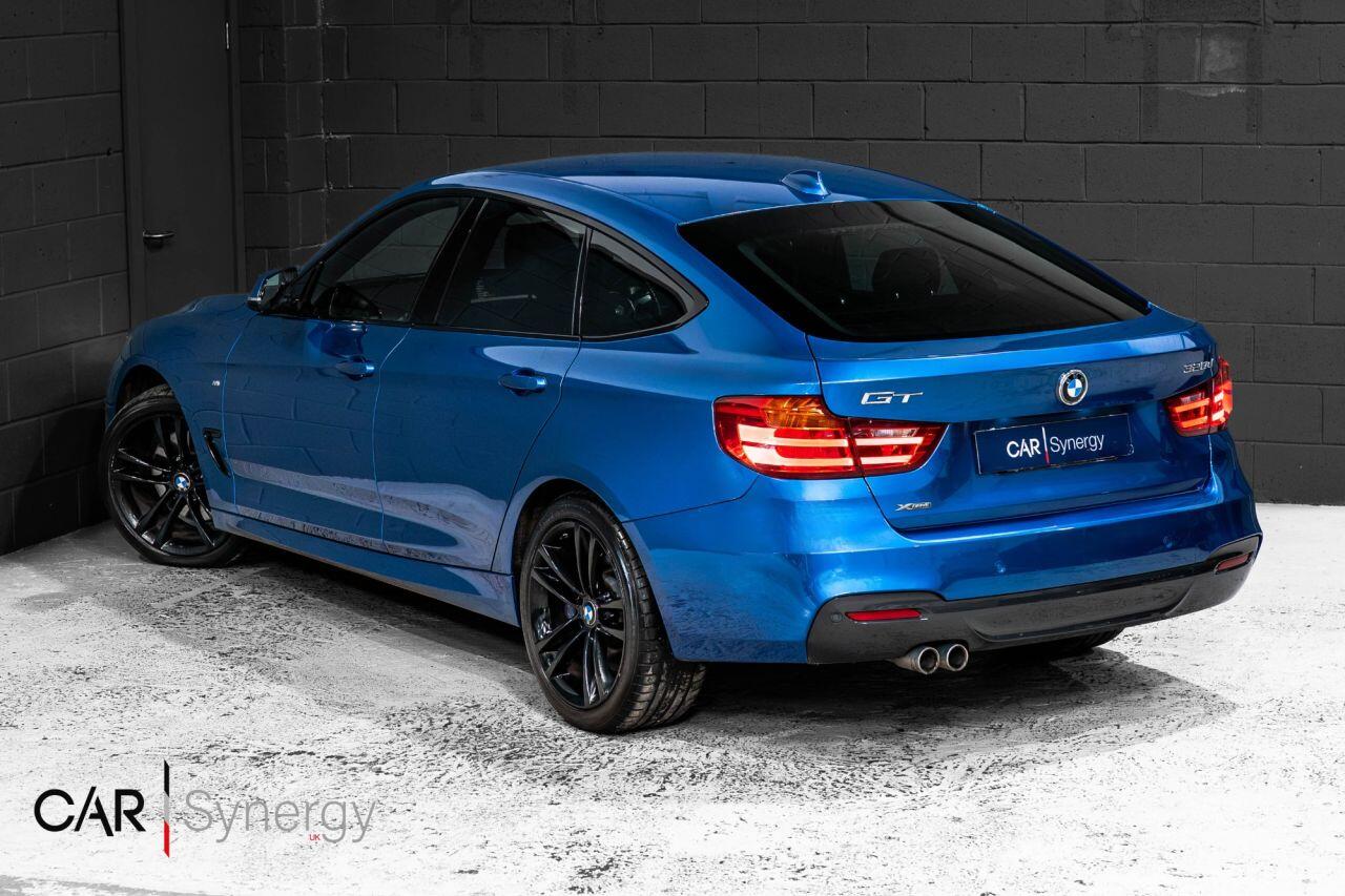 BMW 3 Series view 3