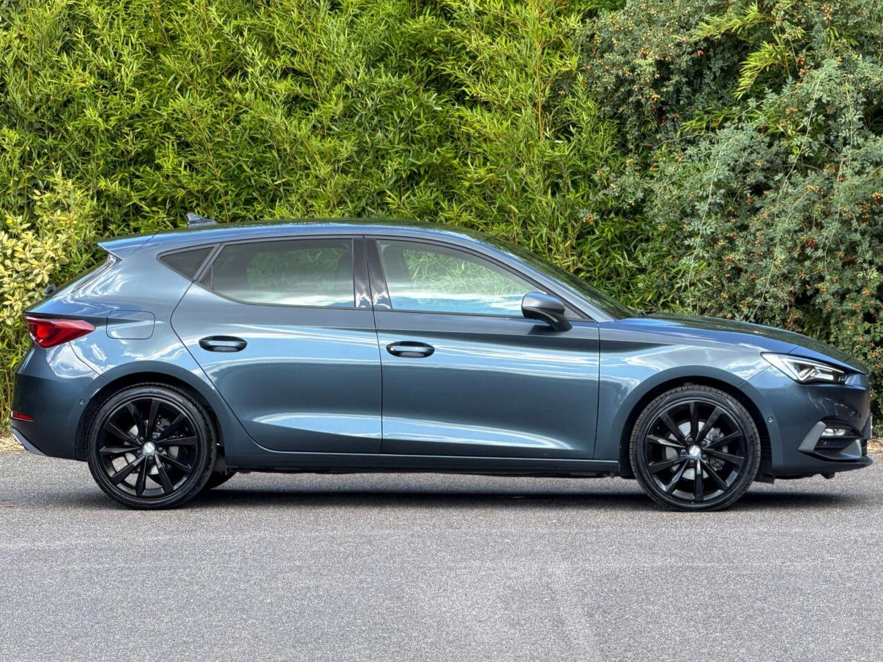 SEAT Leon view 3