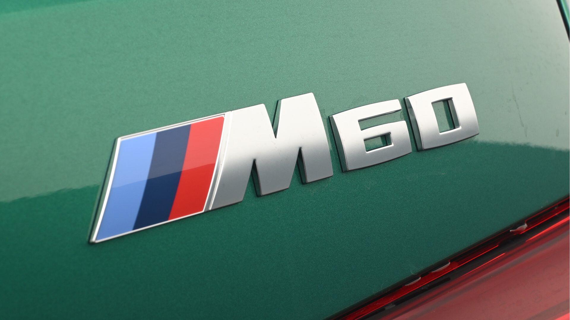 BMW I4 view 32