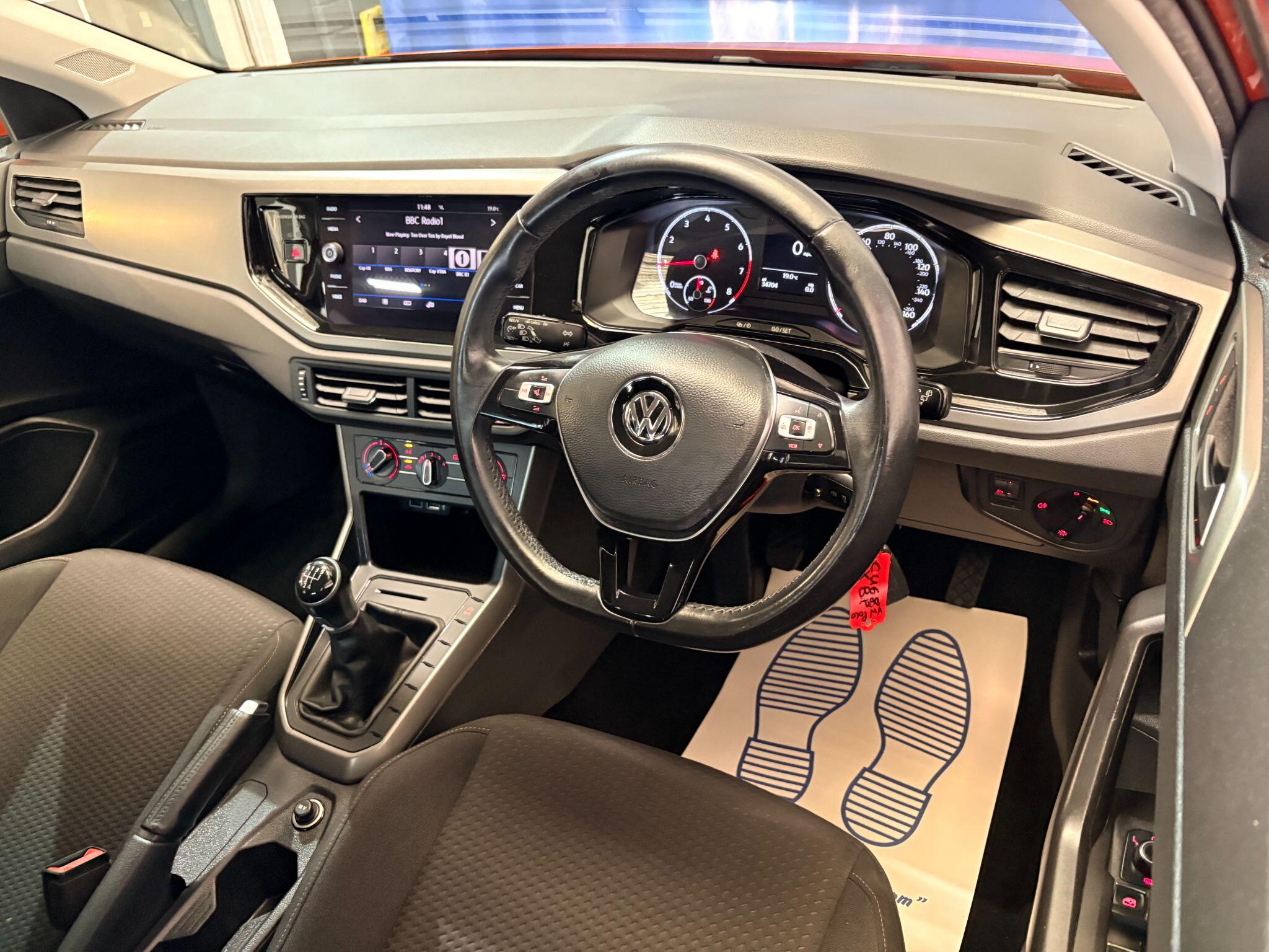Volkswagen Polo view 26